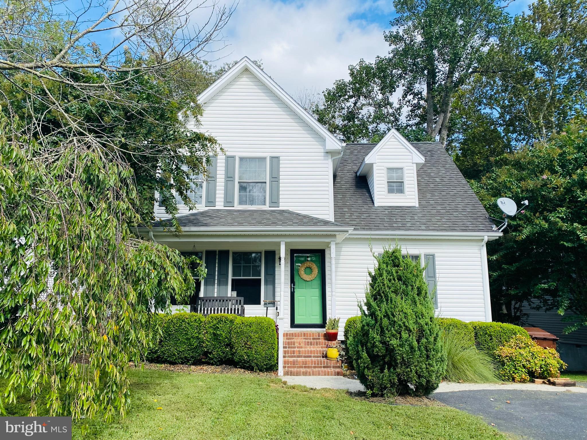 MEADOW BROOK - Residential