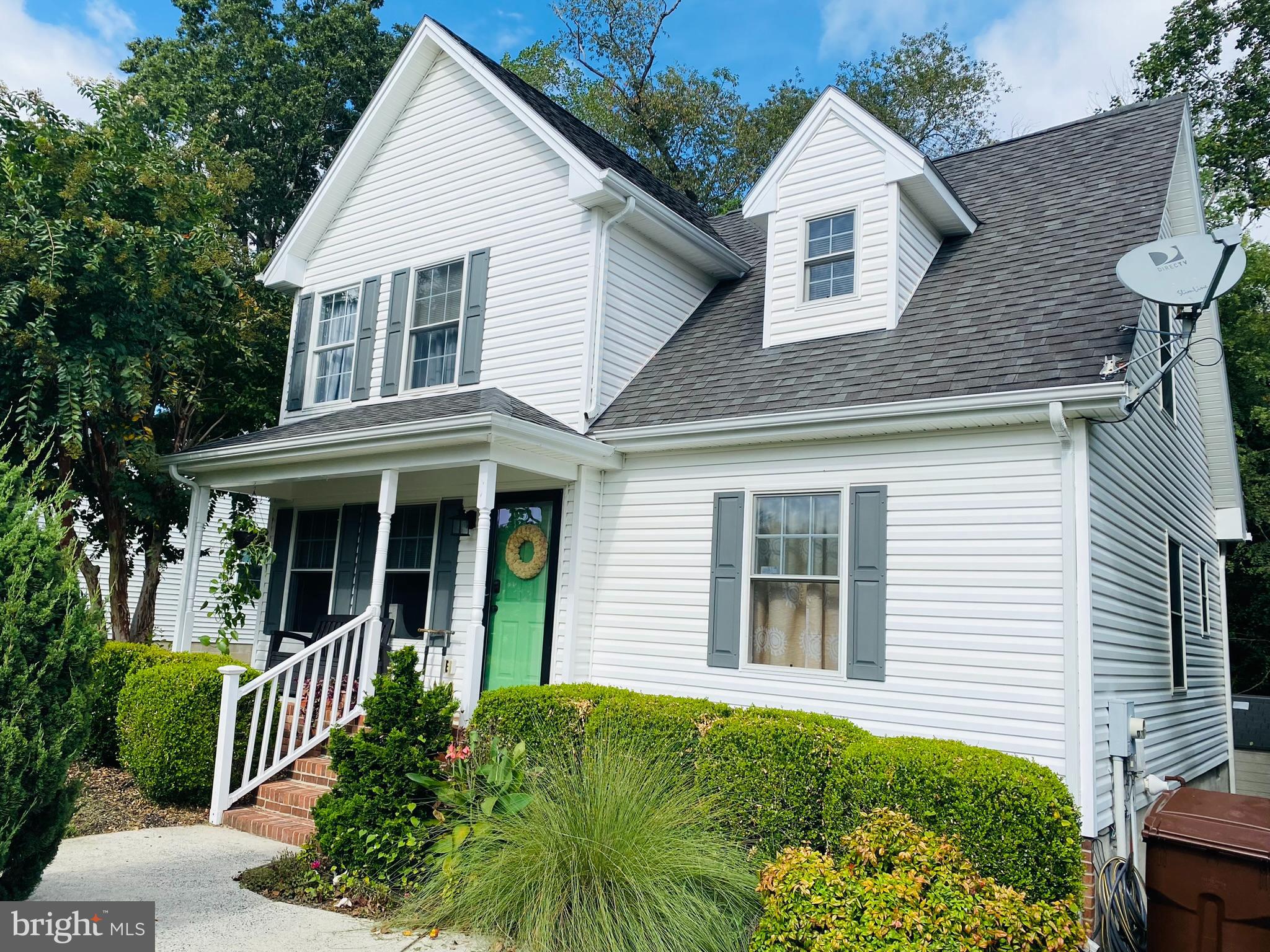 MEADOW BROOK - Residential