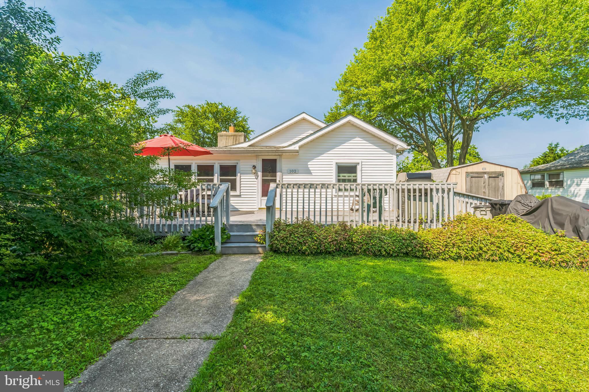 Discover the potential in this delightful 2-bedroom, 1-bath ranch-style home featuring an updated kitchen and oversized bedrooms. Enjoy serene bay views right from your windows—without the premium waterfront price tag. Set on a generous lot, the property boasts a huge yard perfect for outdoor living, gardening, or future expansion. While the home needs a bit of TLC, it's a fantastic opportunity to add your personal touch and make it truly your own. A rare combination of space, views, and value—don’t miss out!