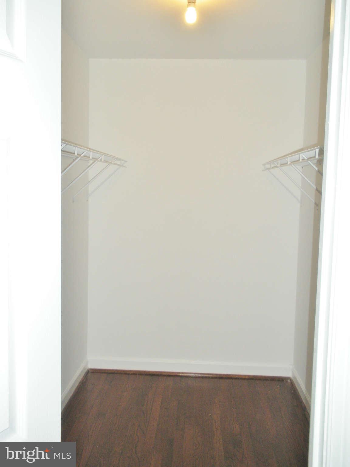 ENCLAVE AT SEVEN OAKS - Residential Lease