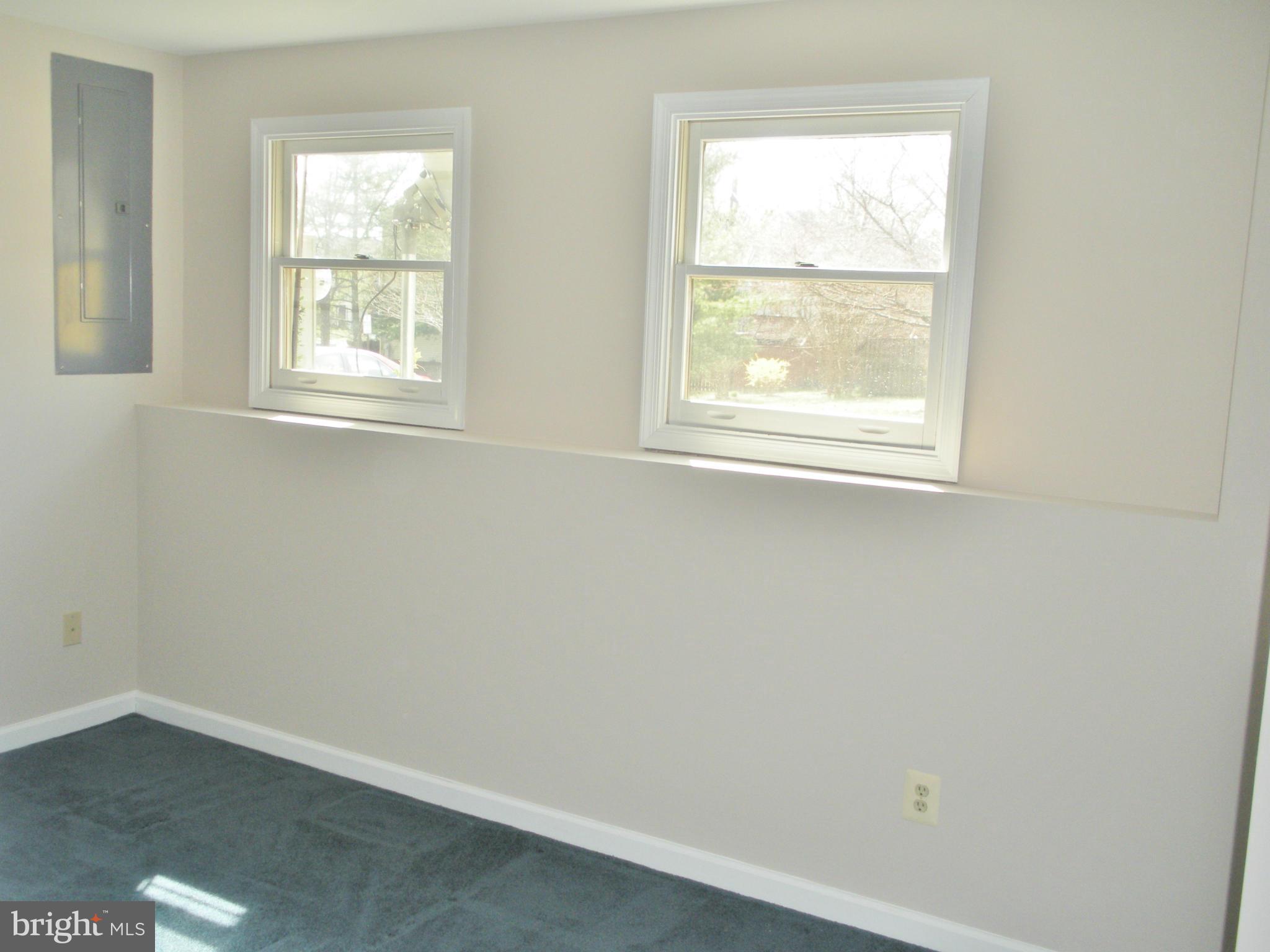 ENCLAVE AT SEVEN OAKS - Residential Lease