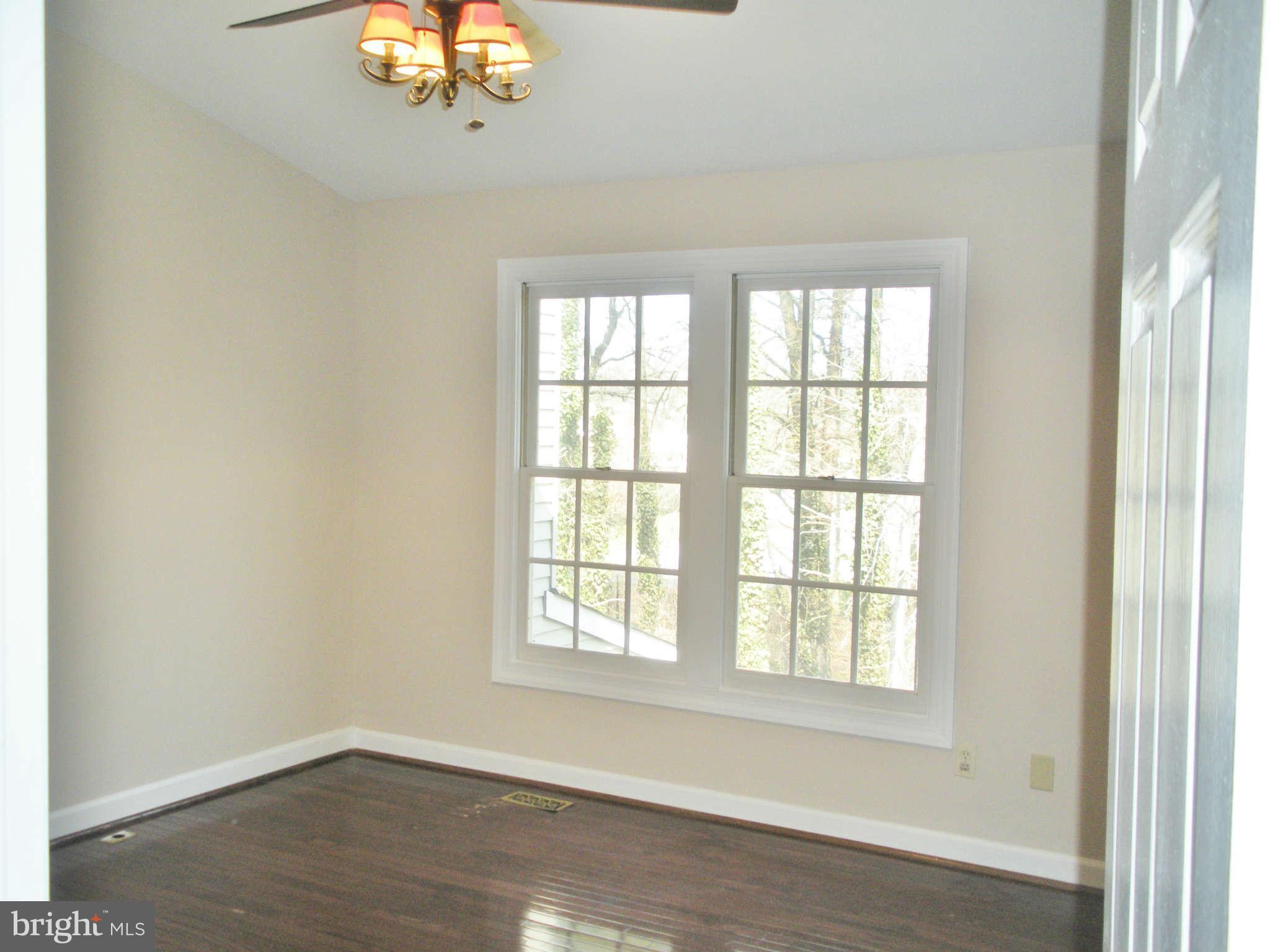 ENCLAVE AT SEVEN OAKS - Residential Lease