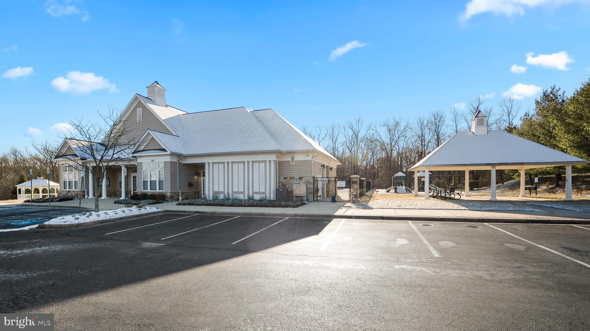 VILLAGES OF DORCHESTER - Residential