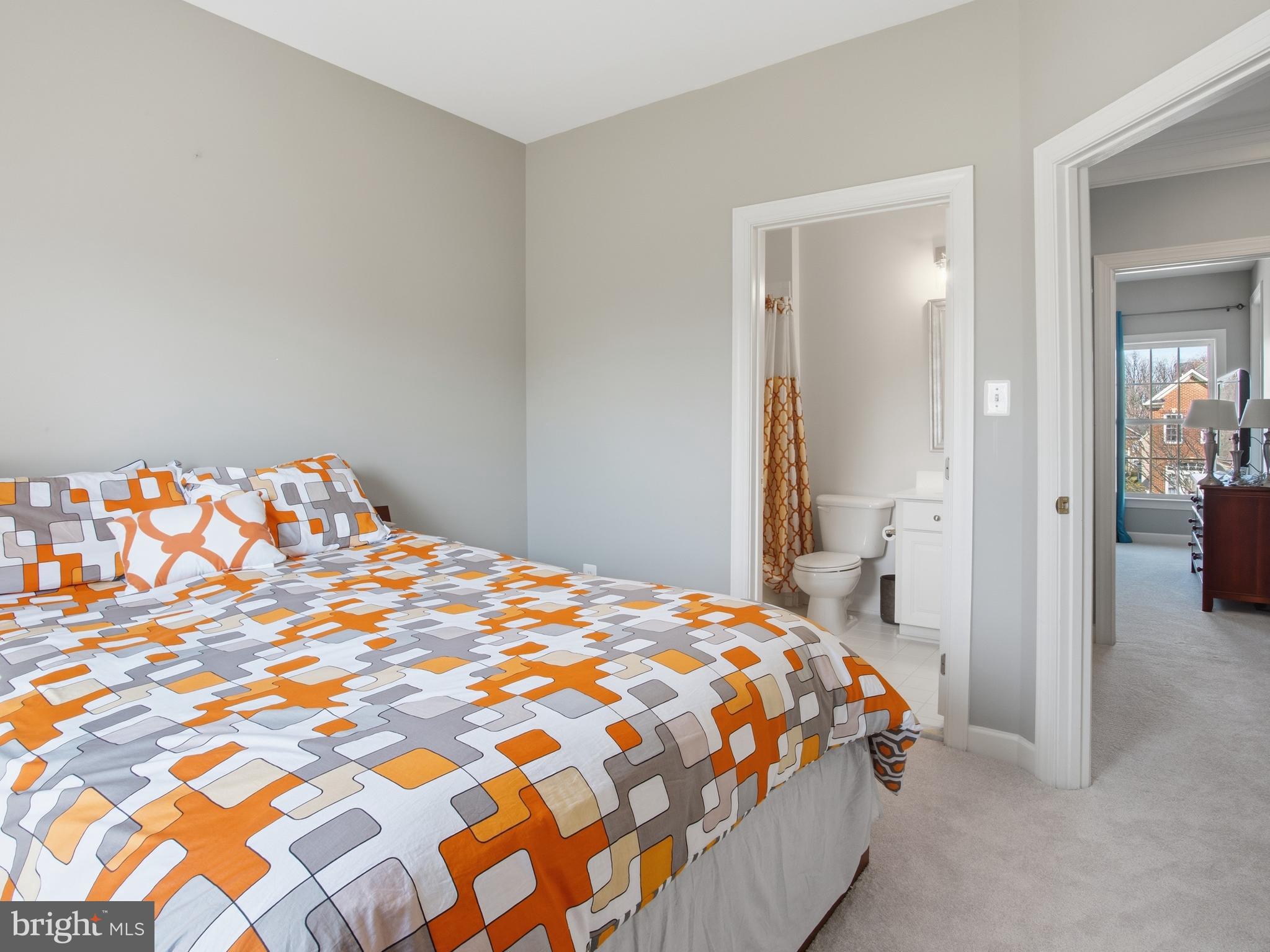 VILLAGES OF DORCHESTER - Residential