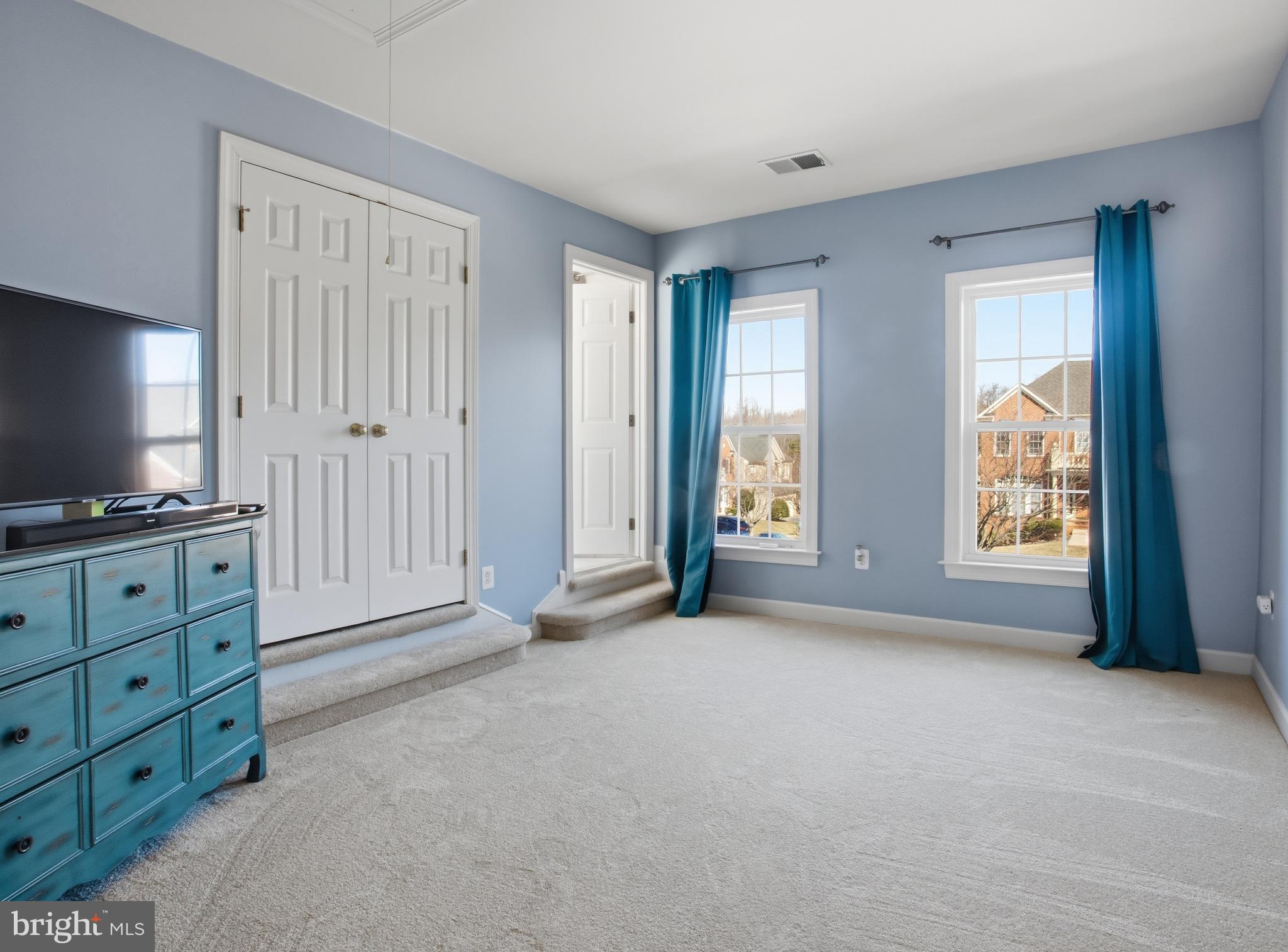 VILLAGES OF DORCHESTER - Residential