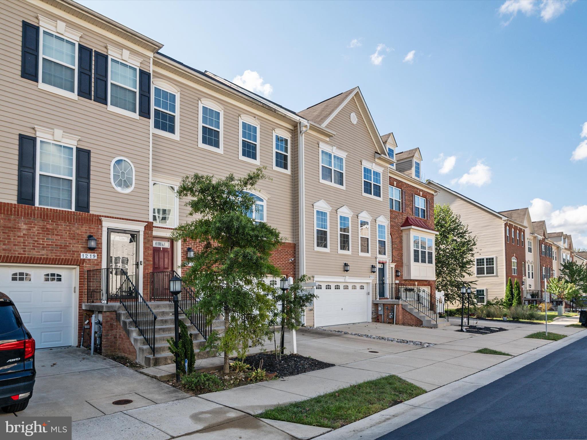 SUMMERFIELD VILLAGE - Residential Lease