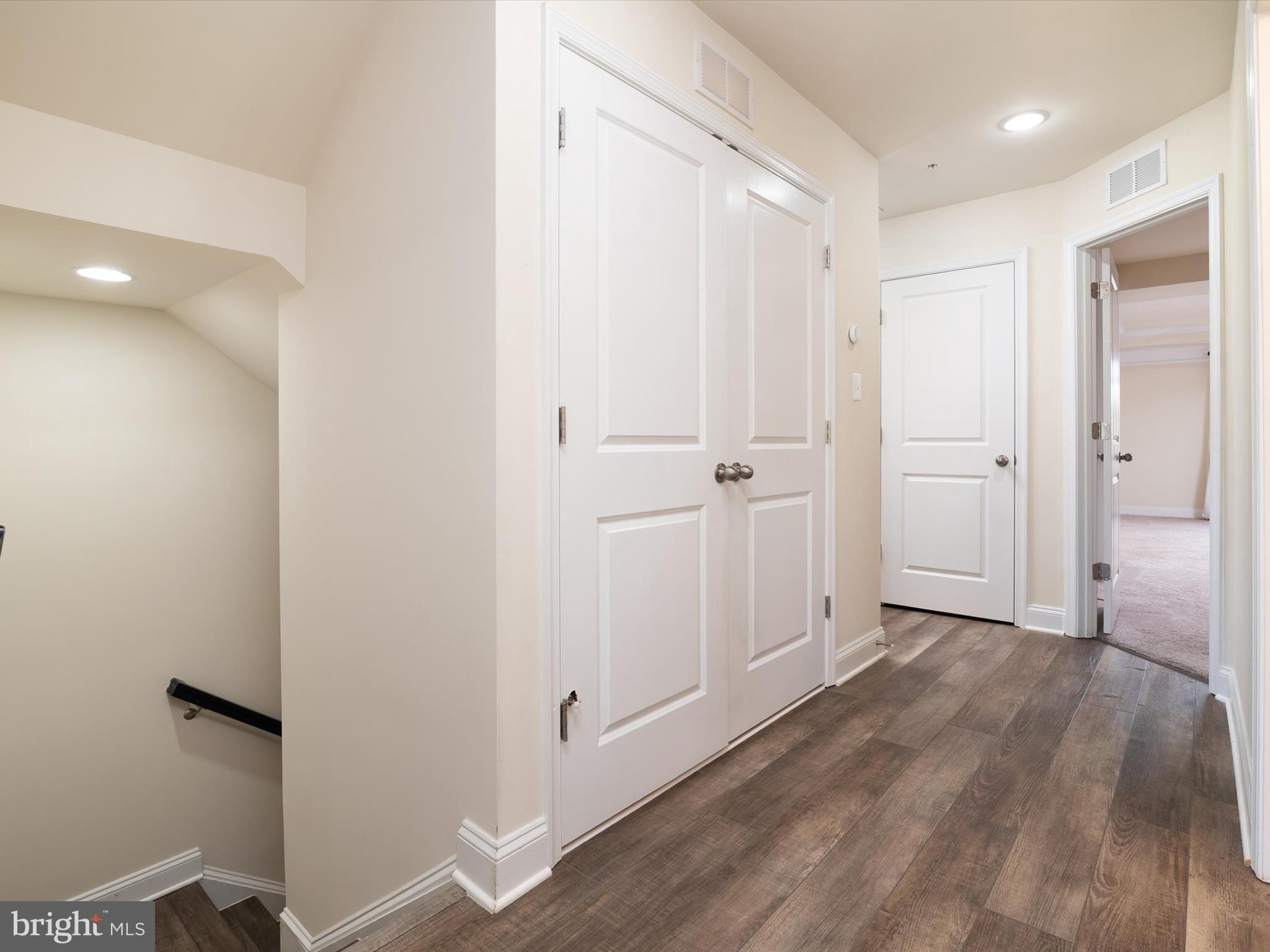 SUMMERFIELD VILLAGE - Residential Lease