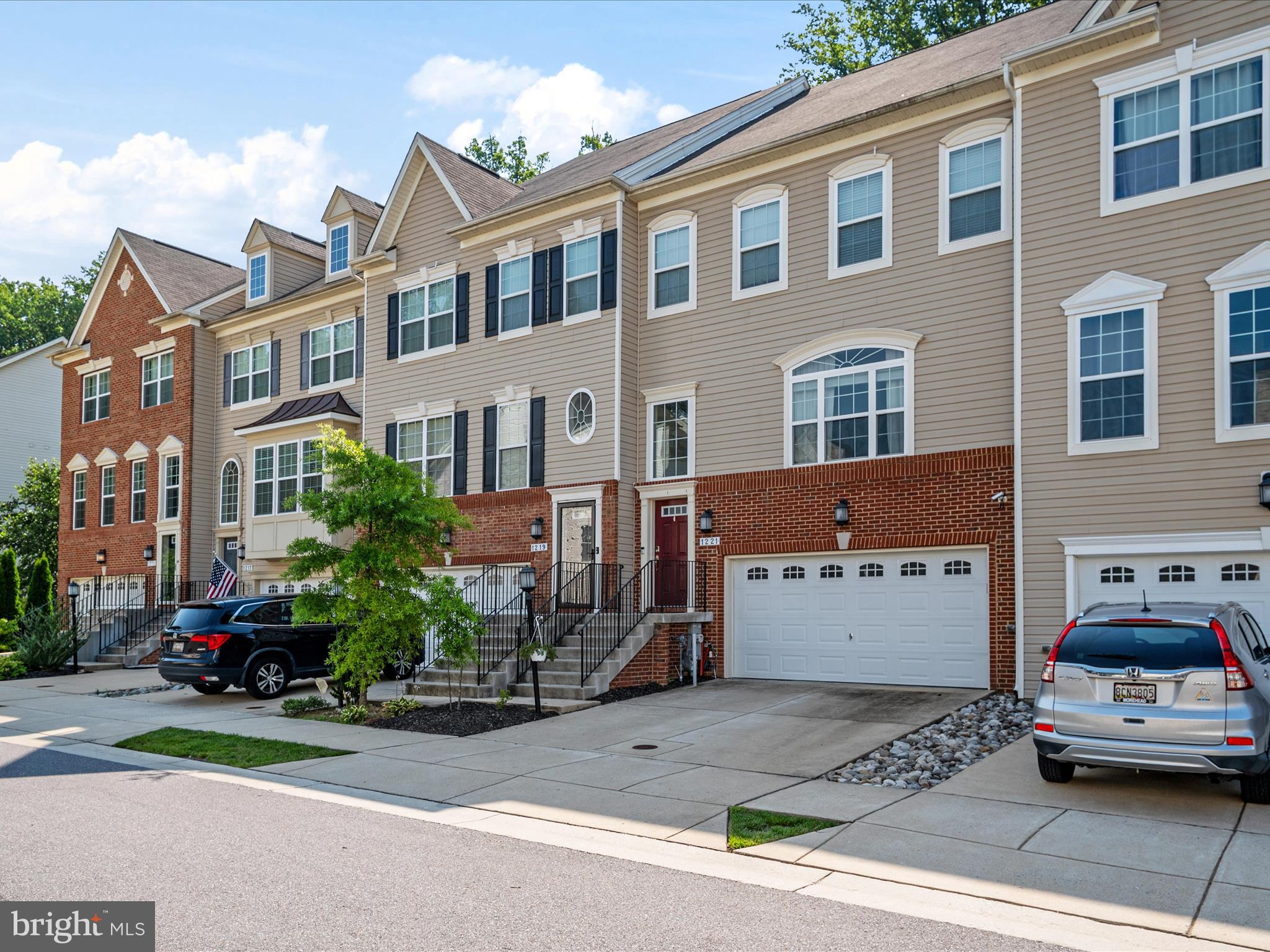 SUMMERFIELD VILLAGE - Residential Lease