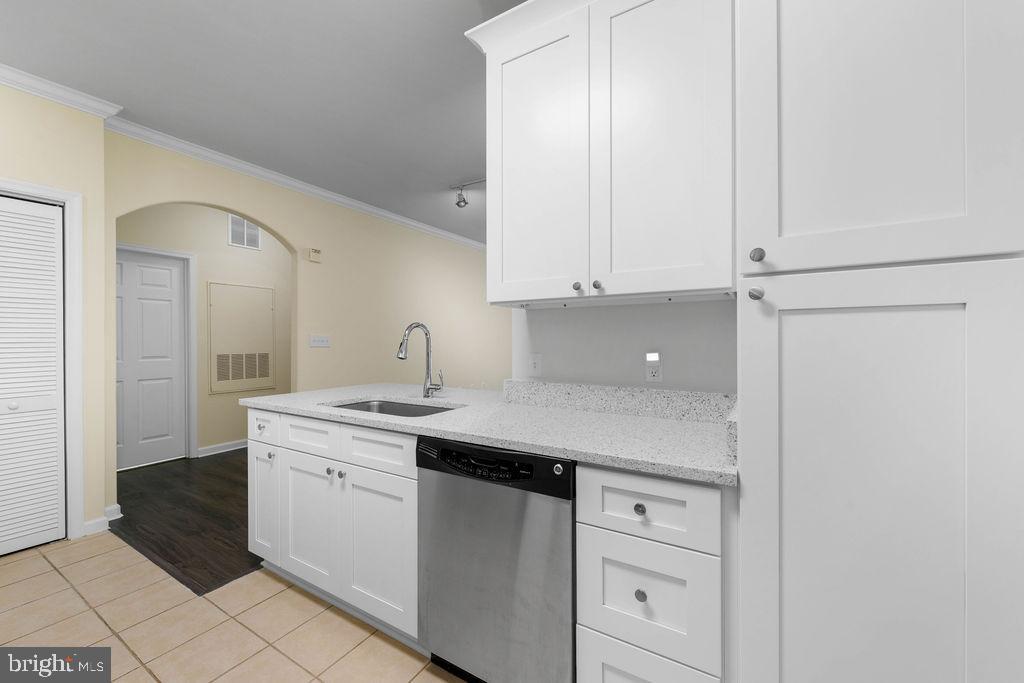 BRYSON AT WOODLAND PARK - Residential