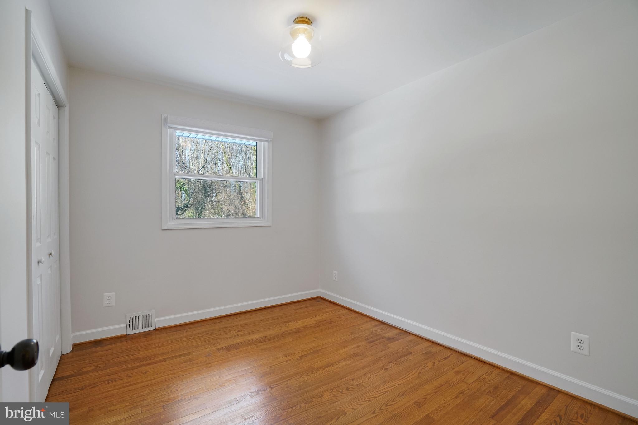 EDSALL PARK - Residential