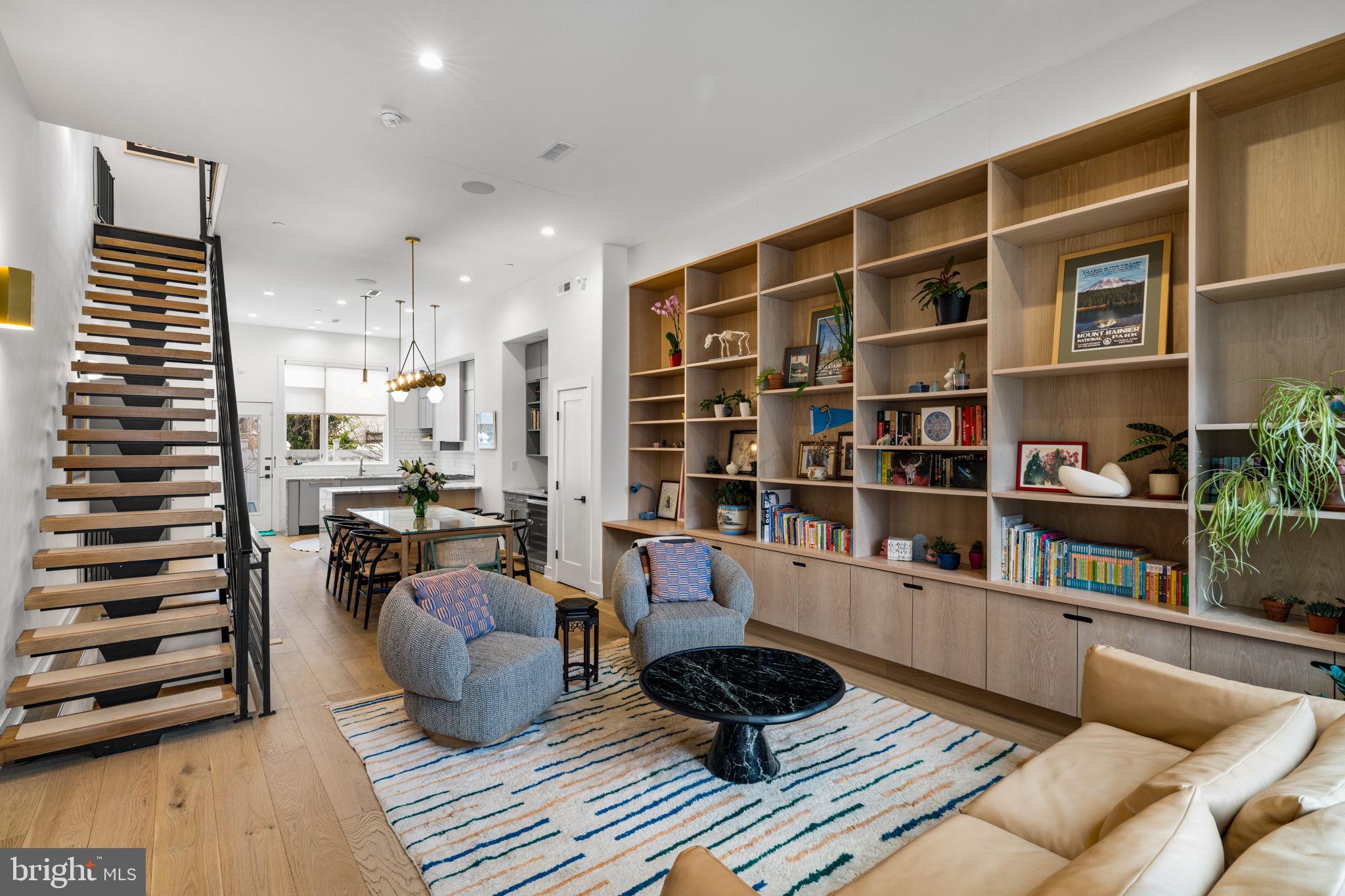 GRADUATE HOSPITAL - Residential