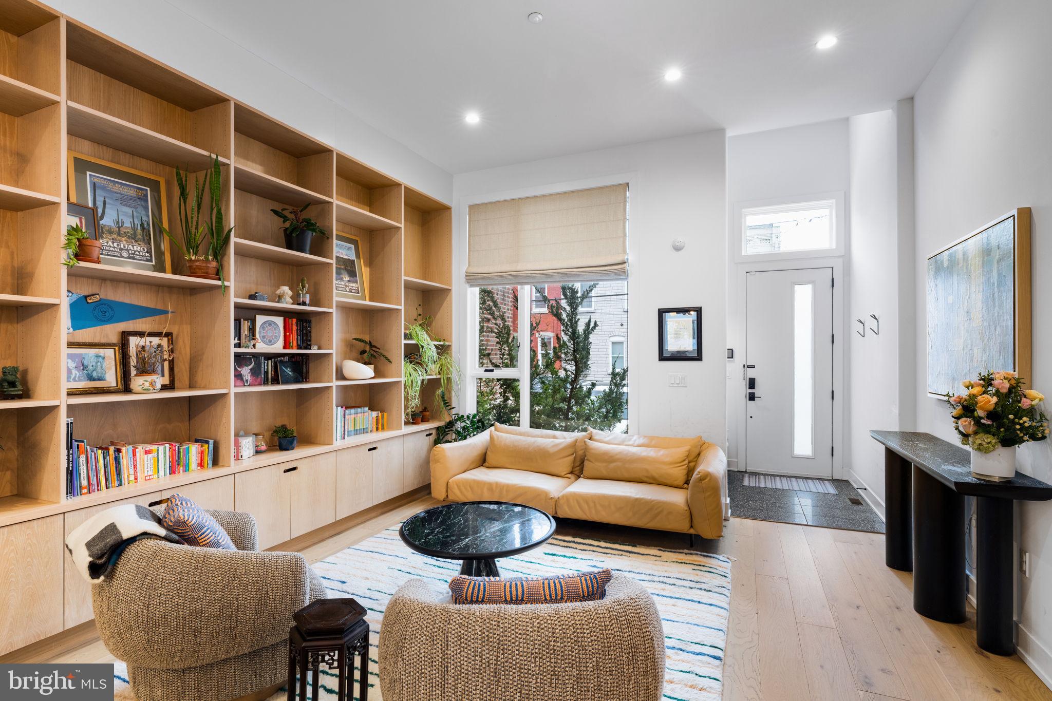 GRADUATE HOSPITAL - Residential