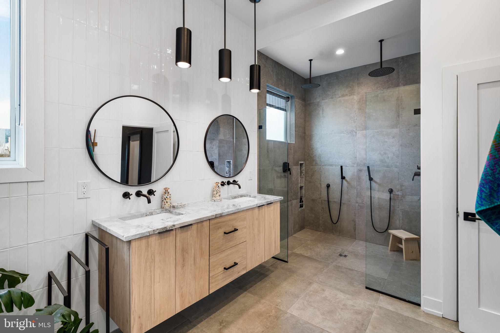 GRADUATE HOSPITAL - Residential