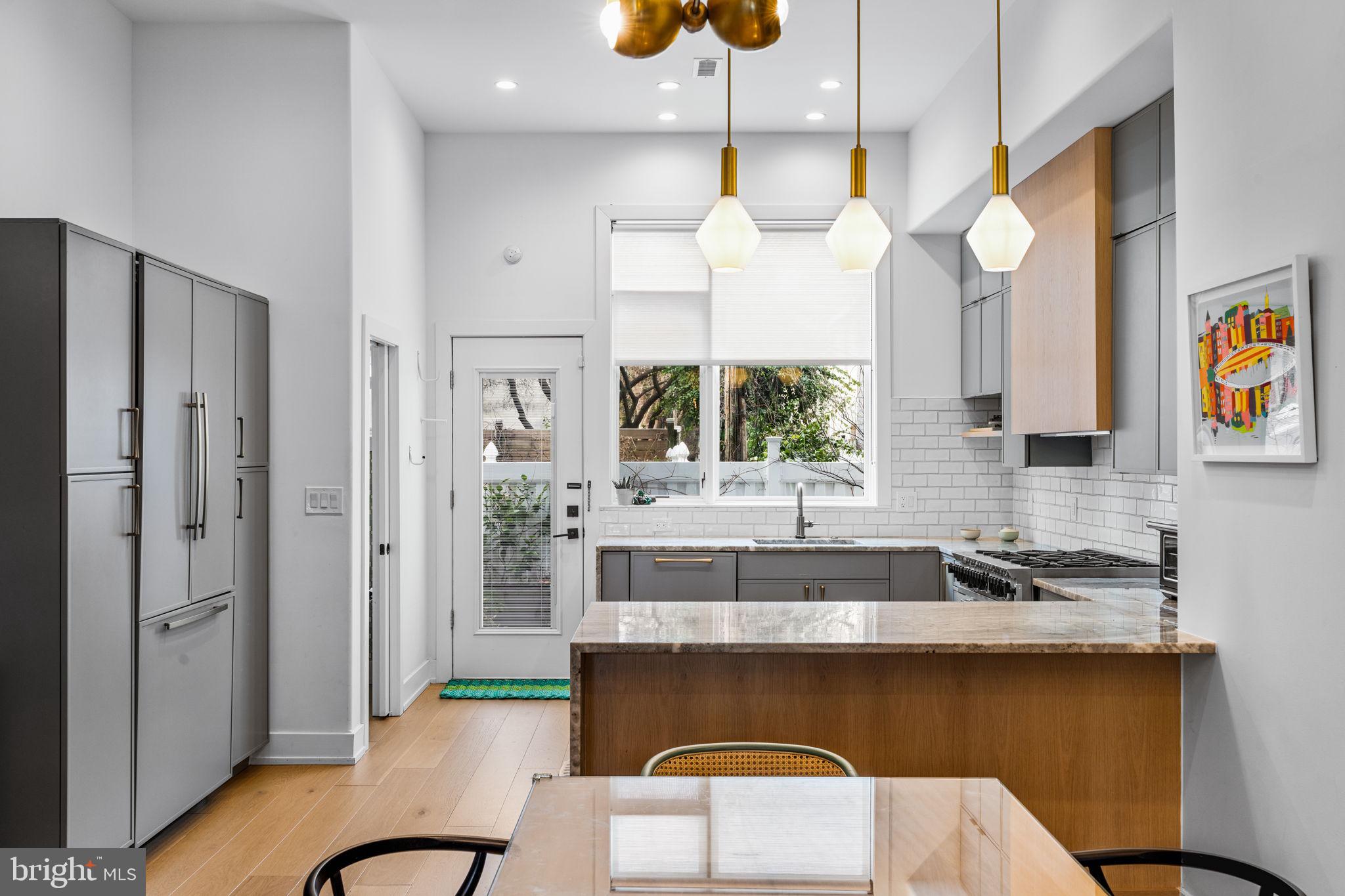 GRADUATE HOSPITAL - Residential