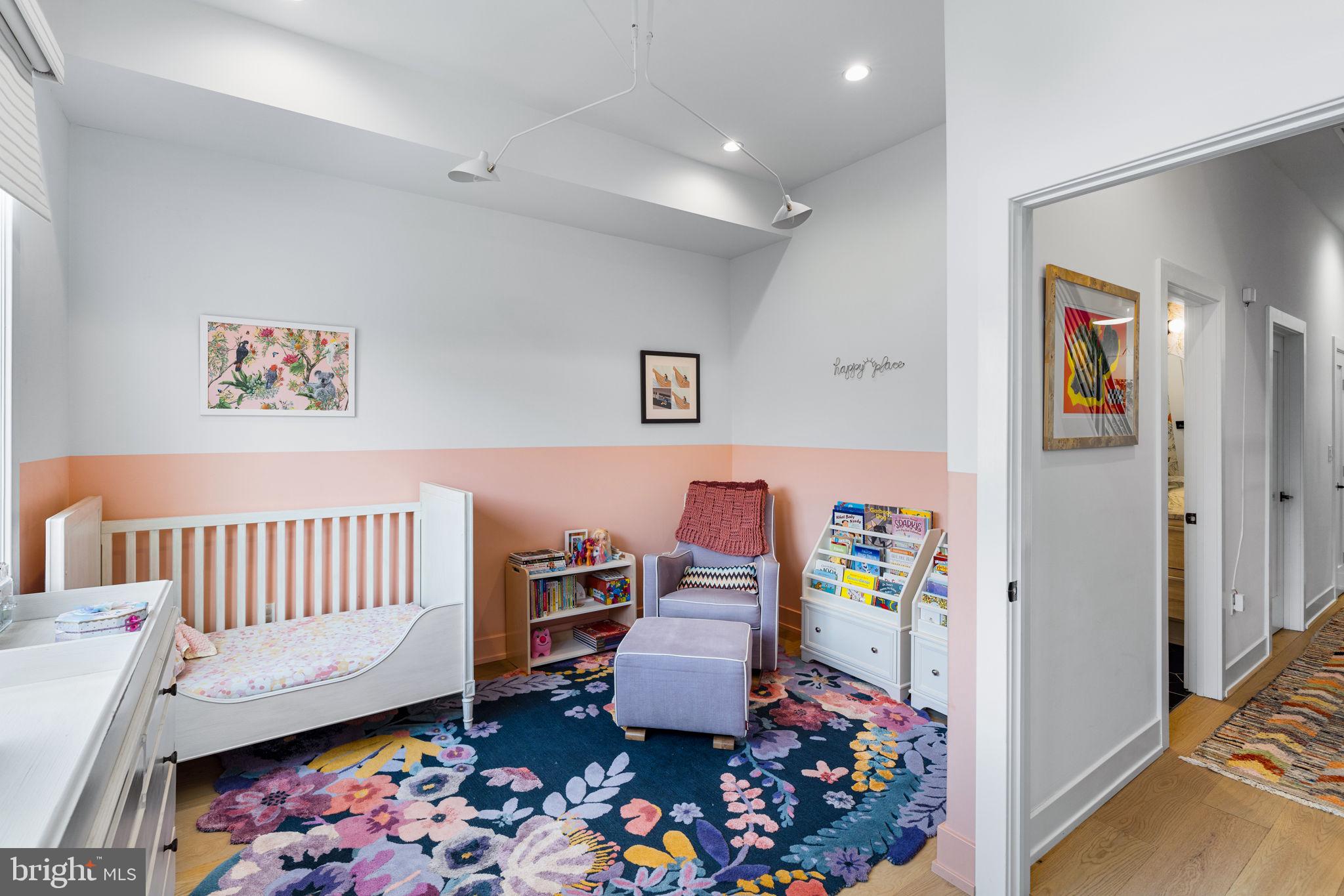 GRADUATE HOSPITAL - Residential