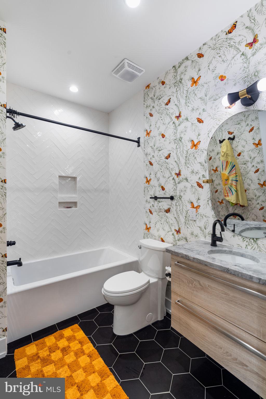 GRADUATE HOSPITAL - Residential