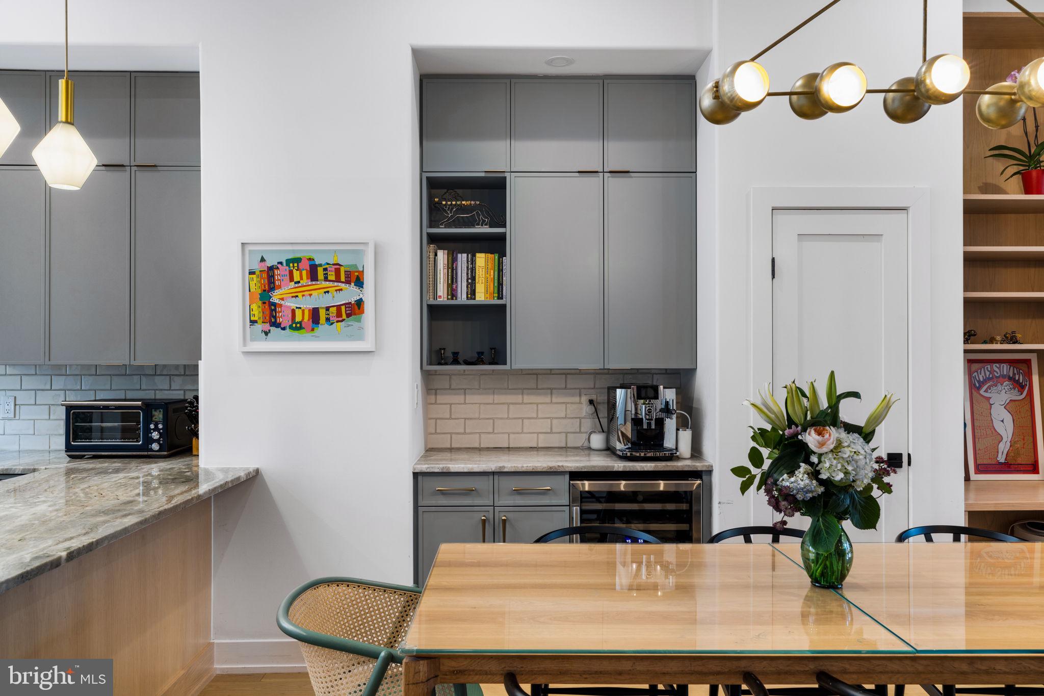 GRADUATE HOSPITAL - Residential