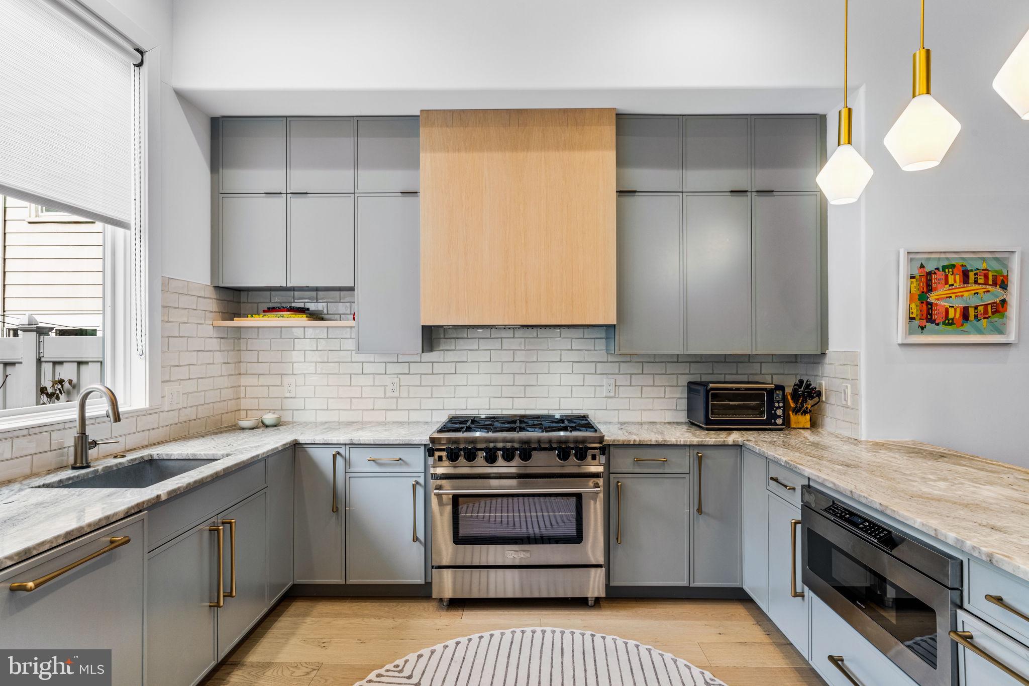 GRADUATE HOSPITAL - Residential