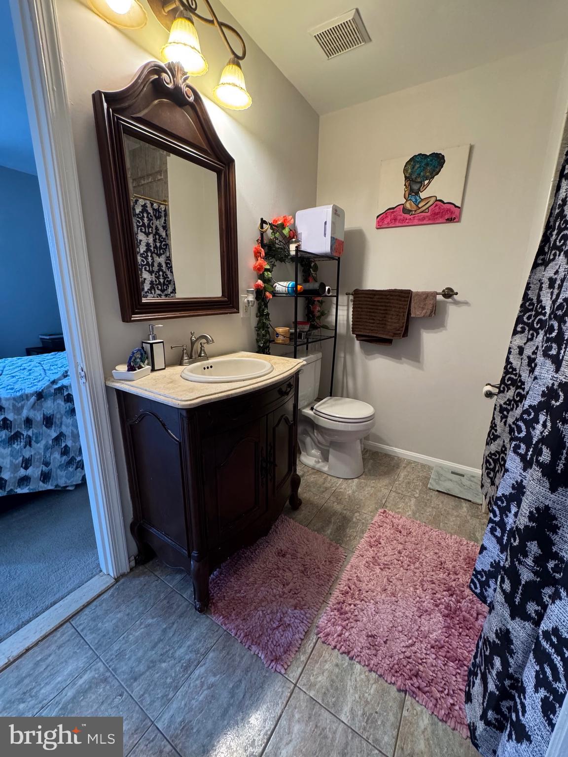 LONDON WOODS - Residential