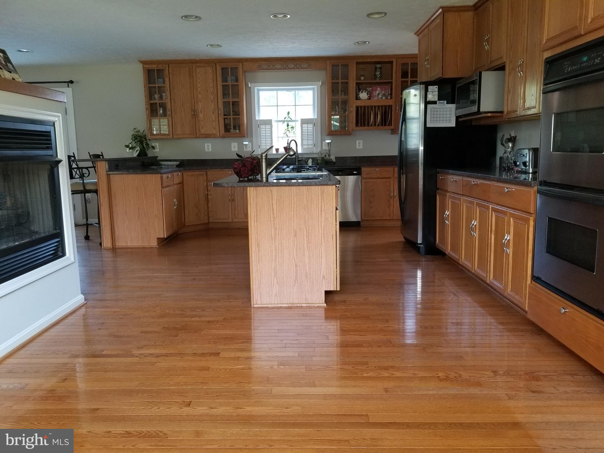 LYNNDALE ESTATES - Residential