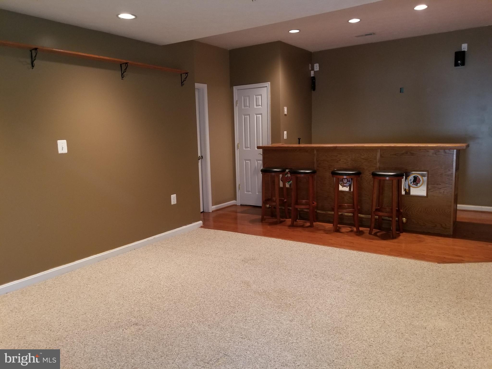 LYNNDALE ESTATES - Residential