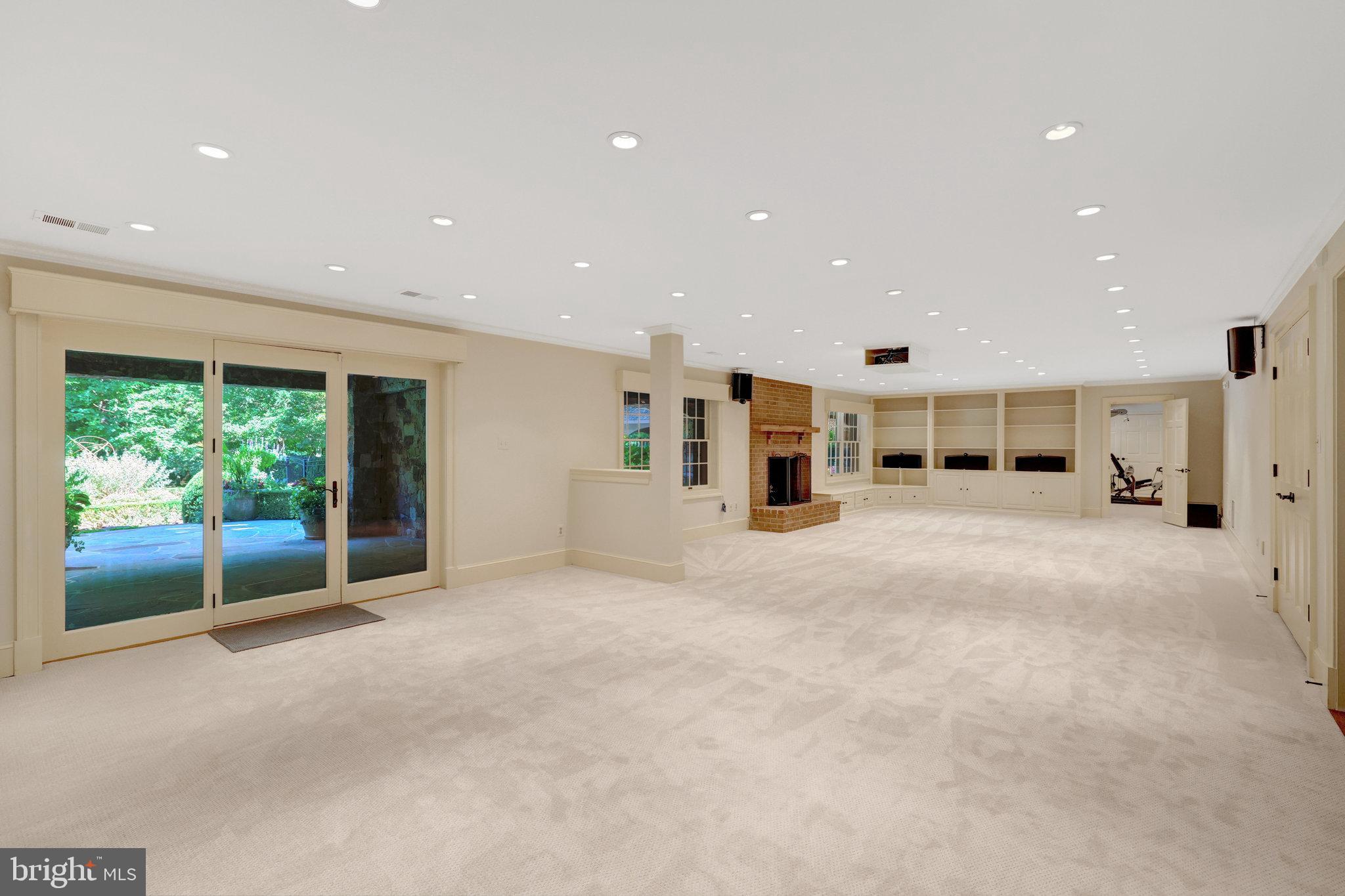 GEORGETOWN PLACE - Residential