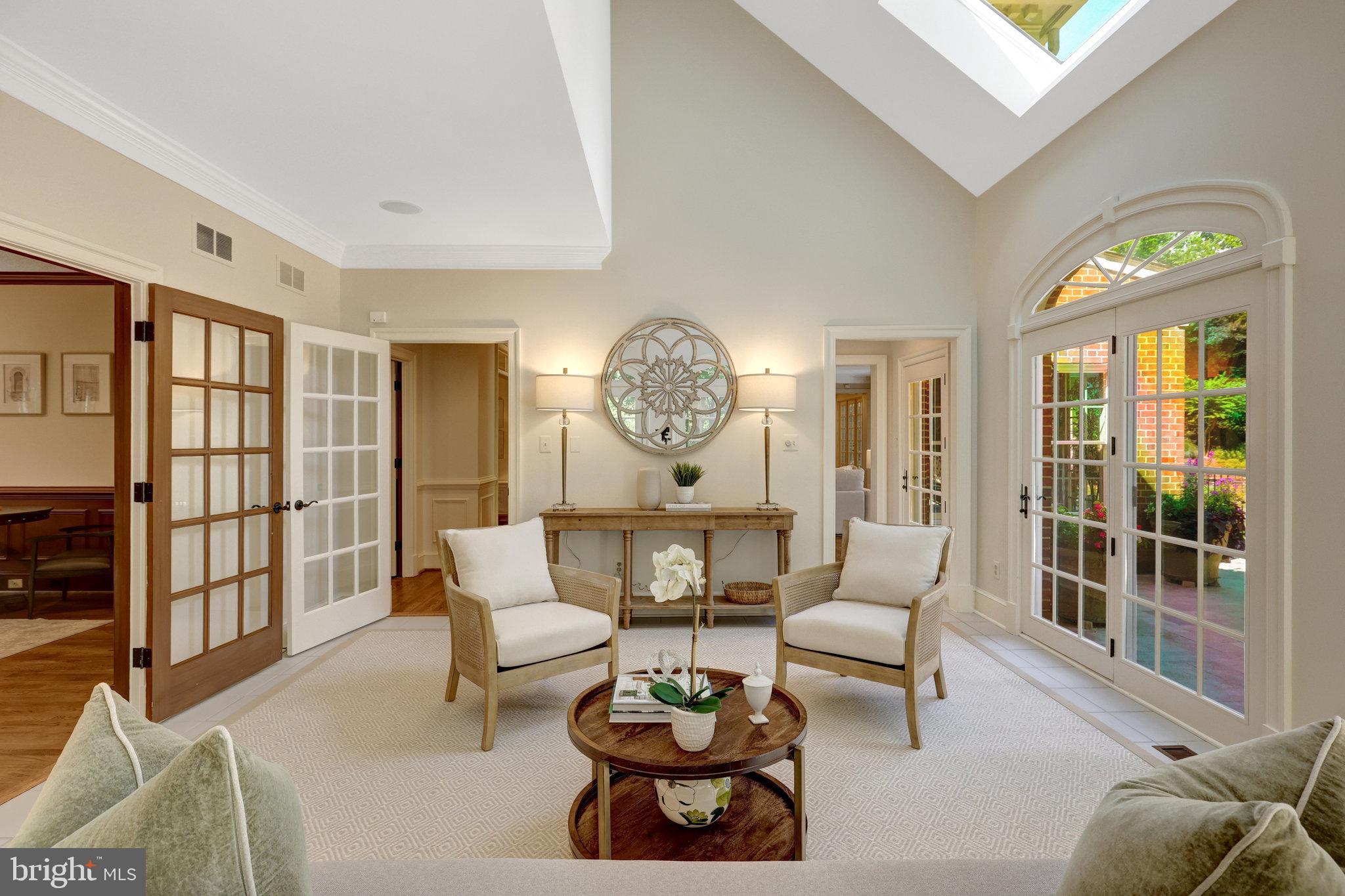 GEORGETOWN PLACE - Residential