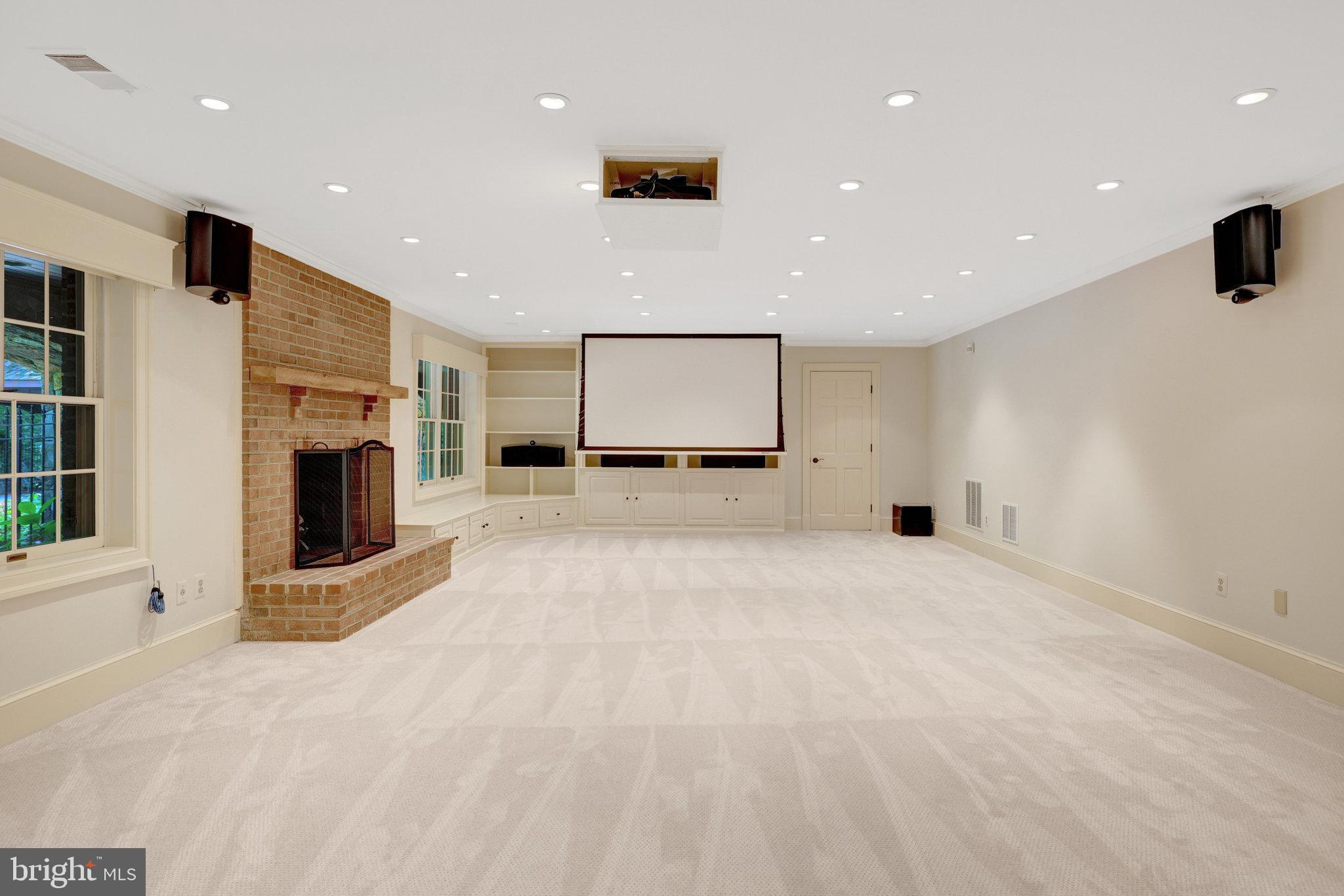 GEORGETOWN PLACE - Residential