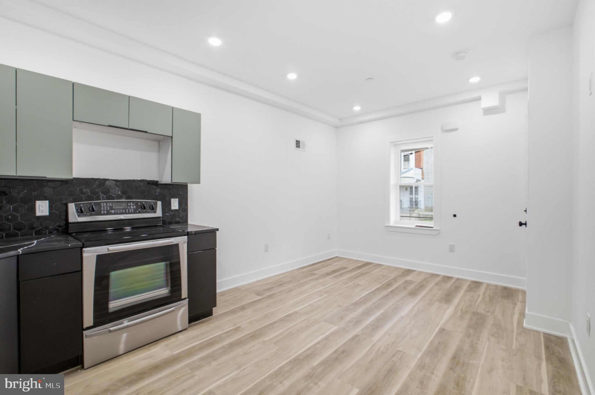 349 N 62ND STREET 1