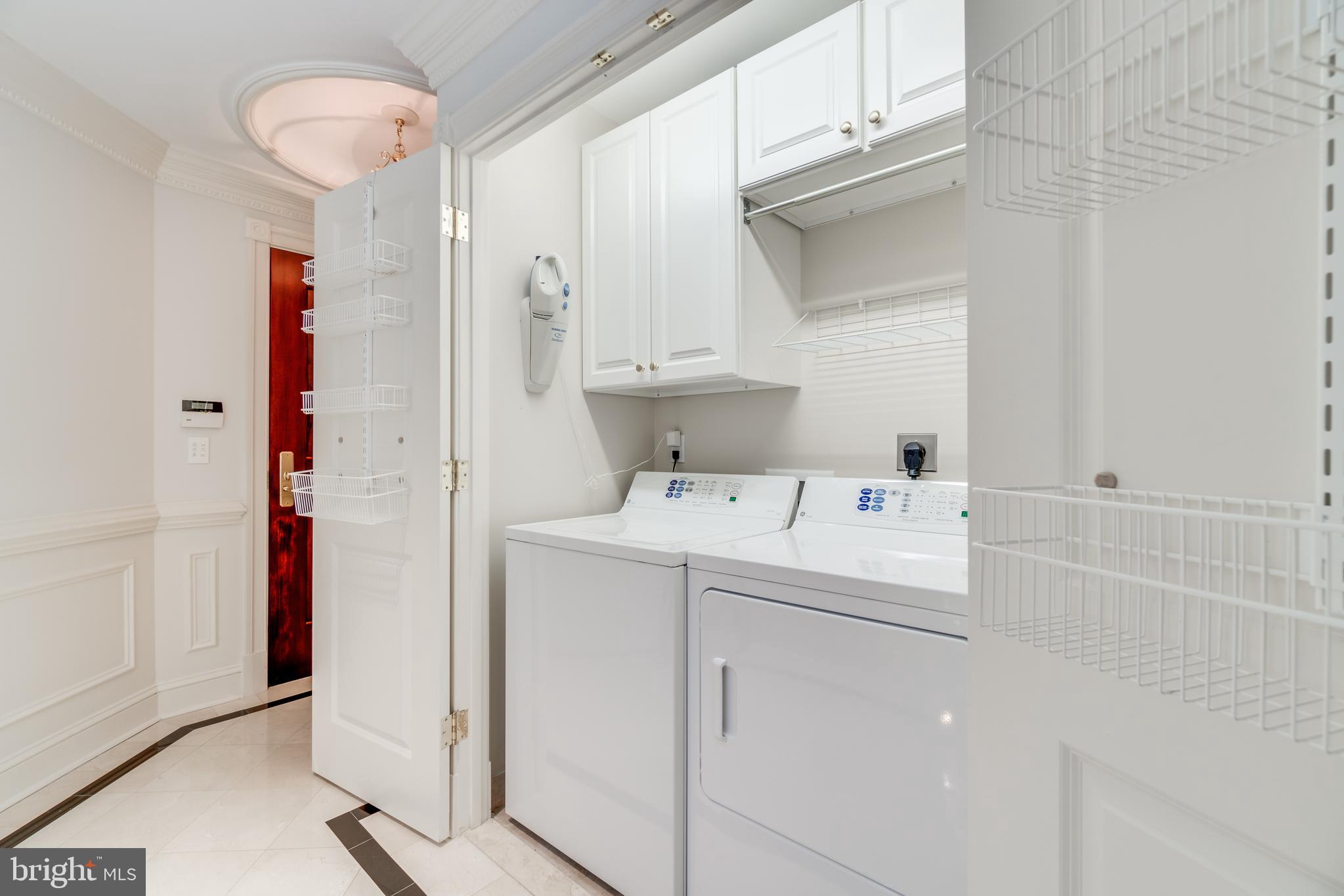 MEMORIAL PARK - Residential