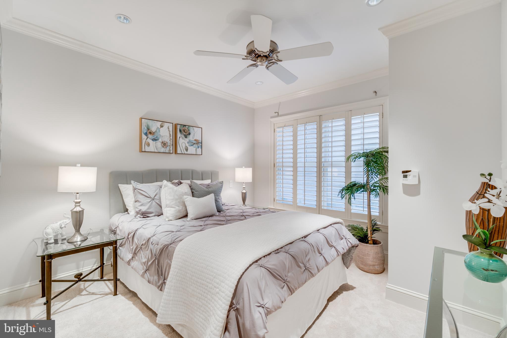 MEMORIAL PARK - Residential