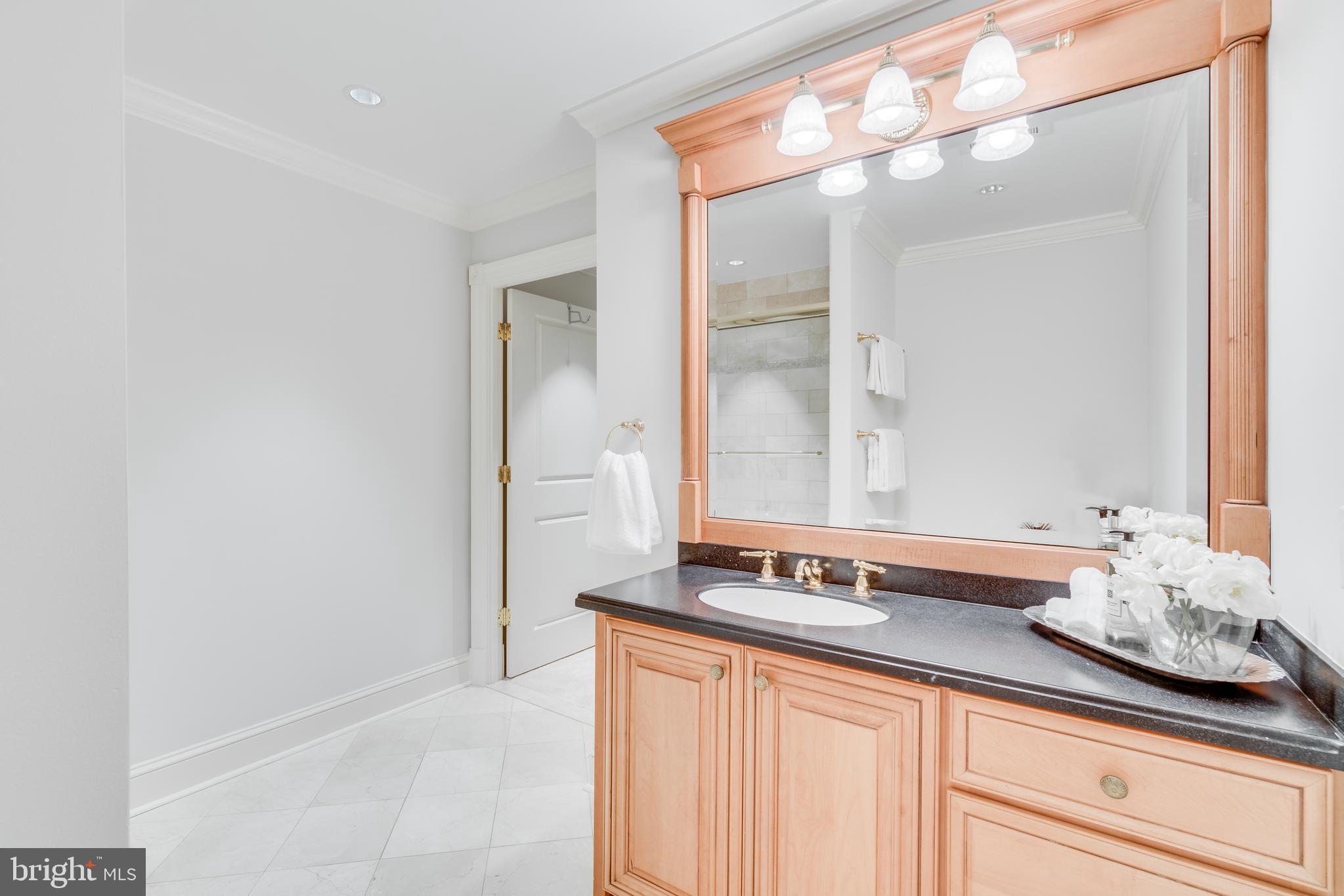 MEMORIAL PARK - Residential