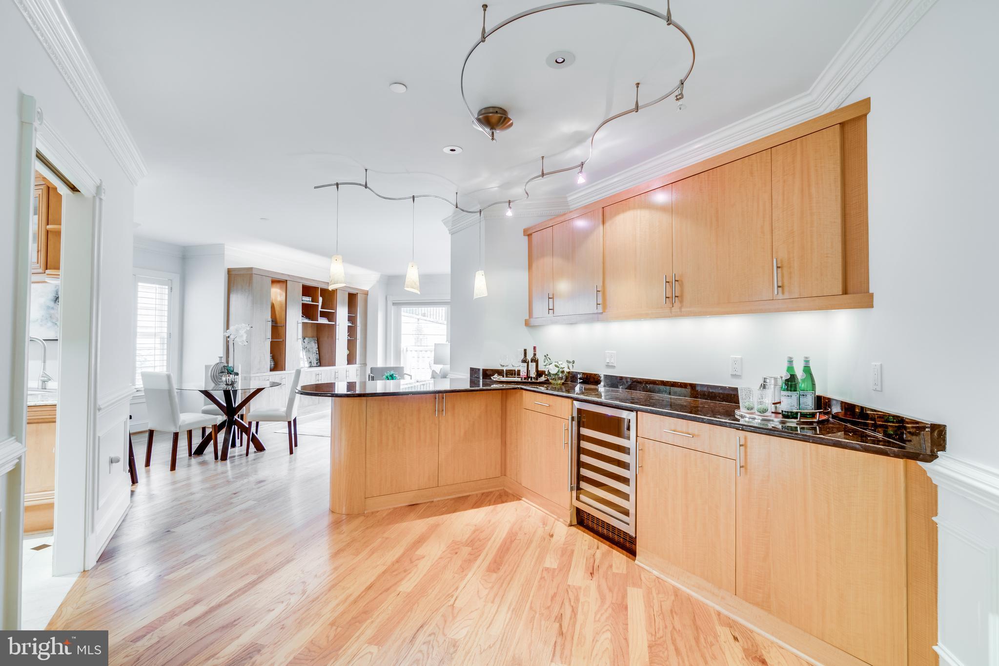 MEMORIAL PARK - Residential