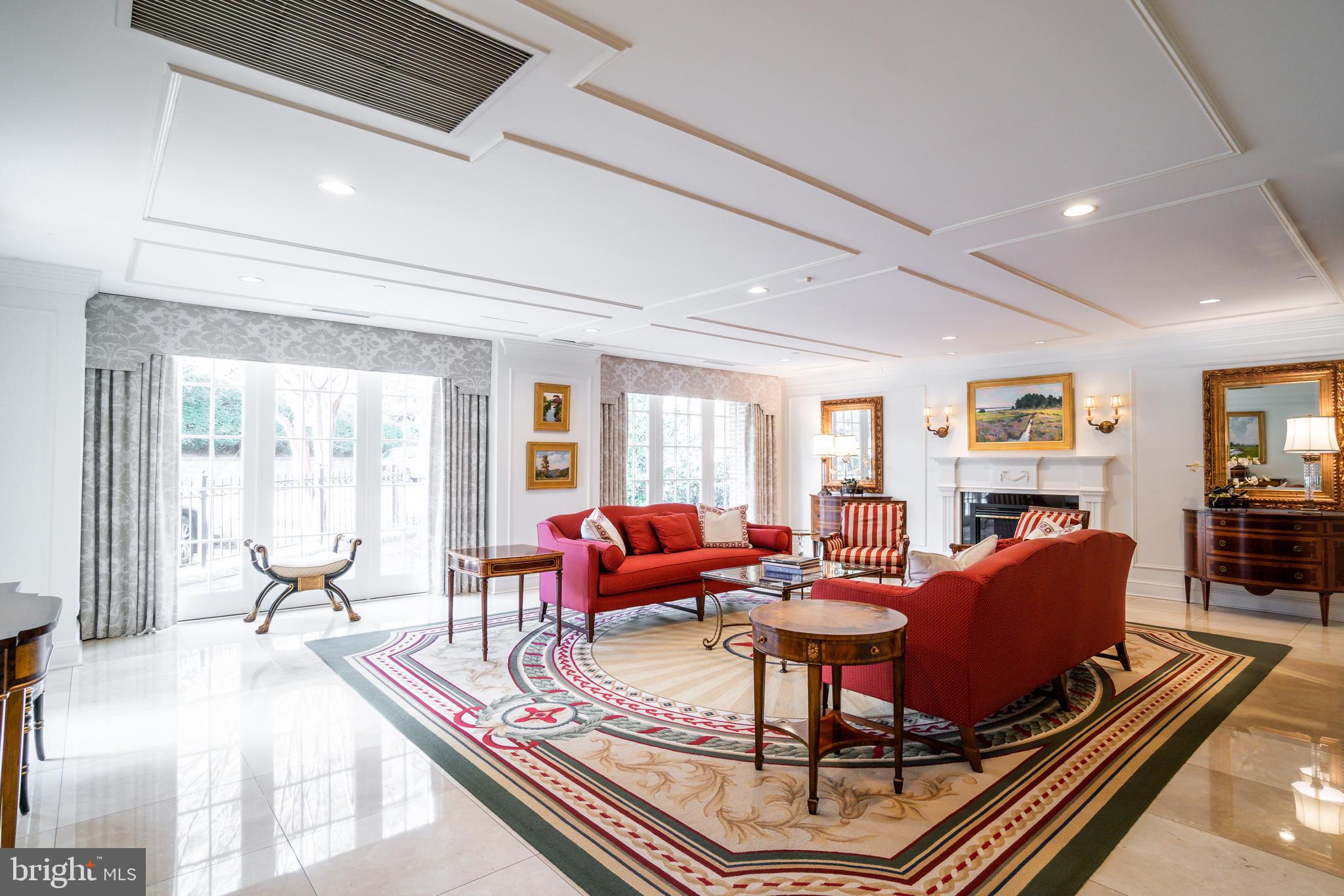 MEMORIAL PARK - Residential