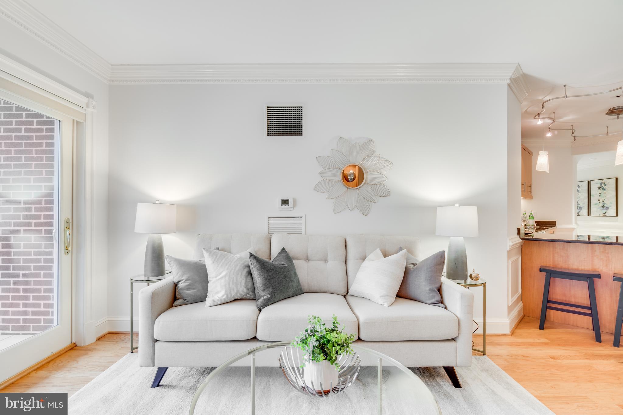 MEMORIAL PARK - Residential