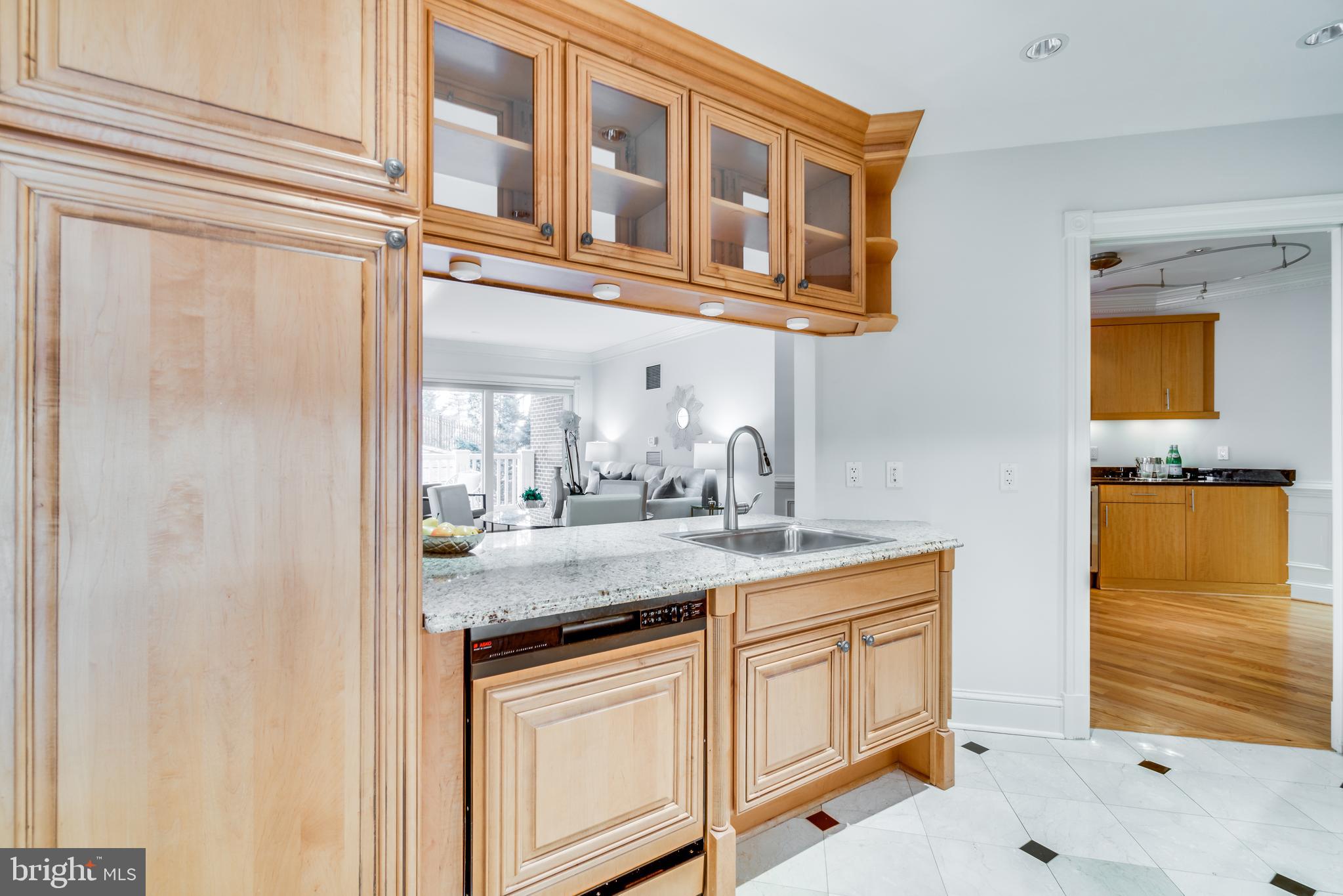 MEMORIAL PARK - Residential