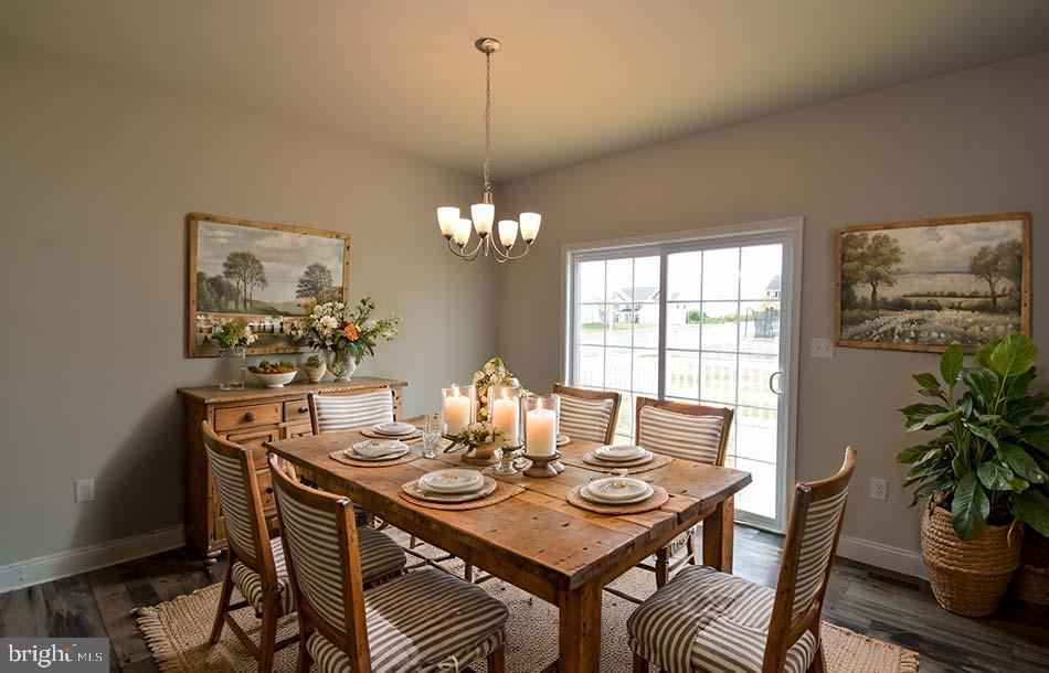 MCINTOSH FARMS - Residential