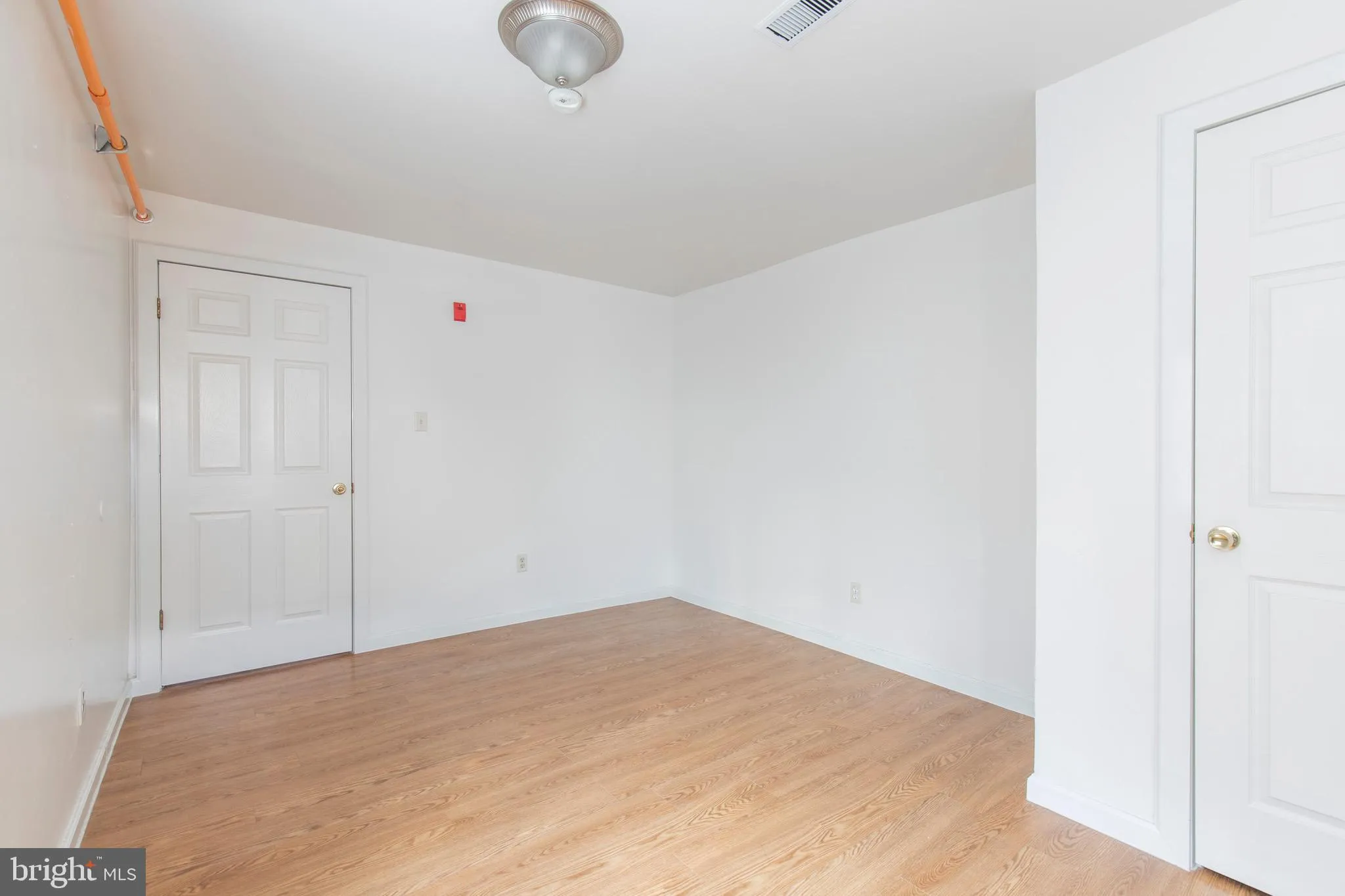 Philadelphia, Pennsylvania 19123, United States, 2 Bedrooms Bedrooms, ,1 BathroomBathrooms,Residential,Active,61251