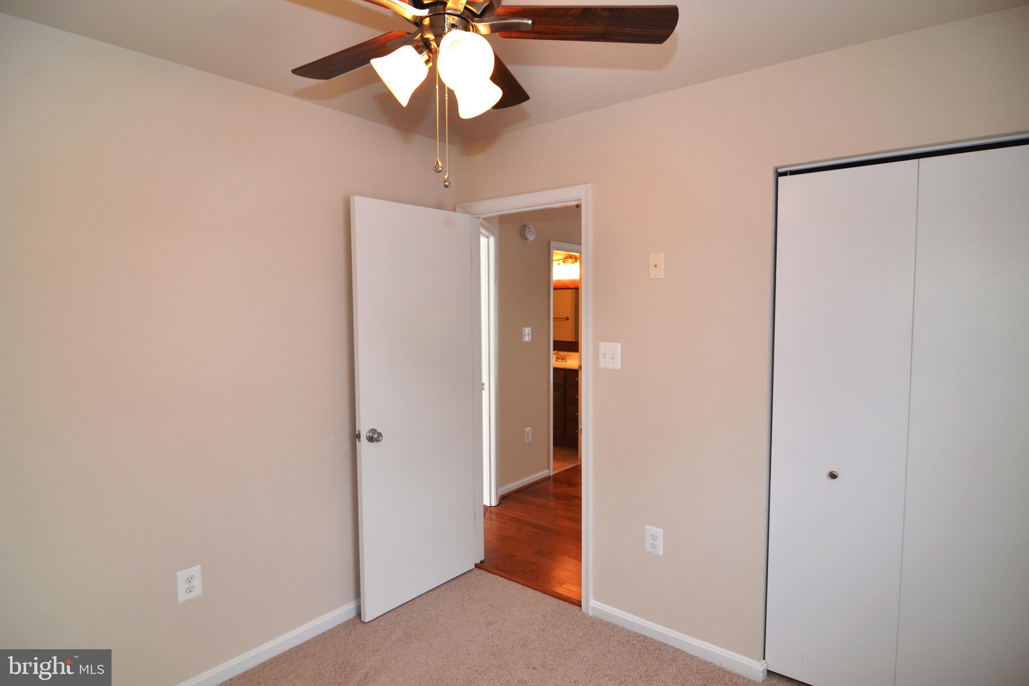 HUNTINGTON NEIGHBORHOOD - Residential Lease