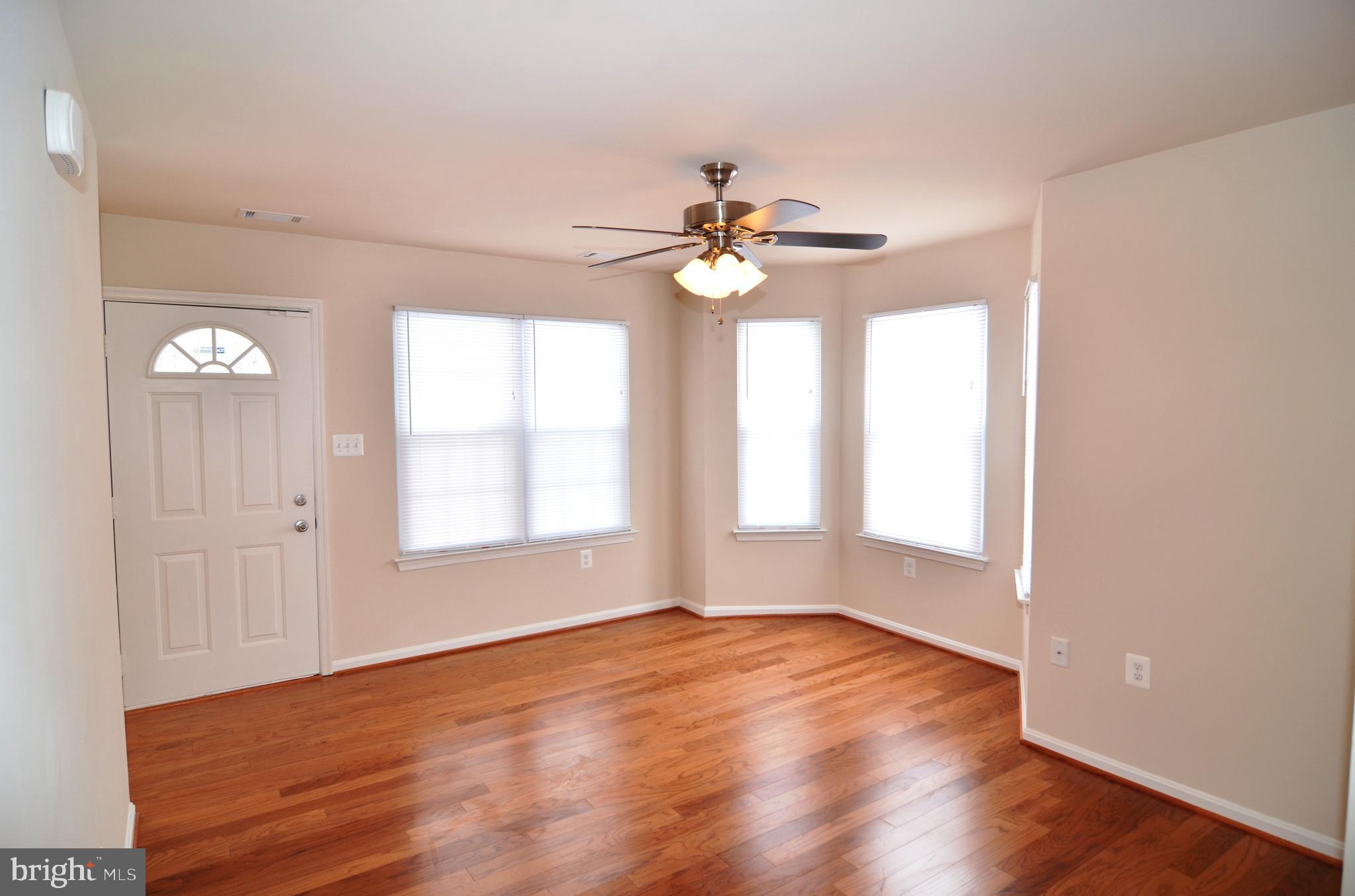 HUNTINGTON NEIGHBORHOOD - Residential Lease