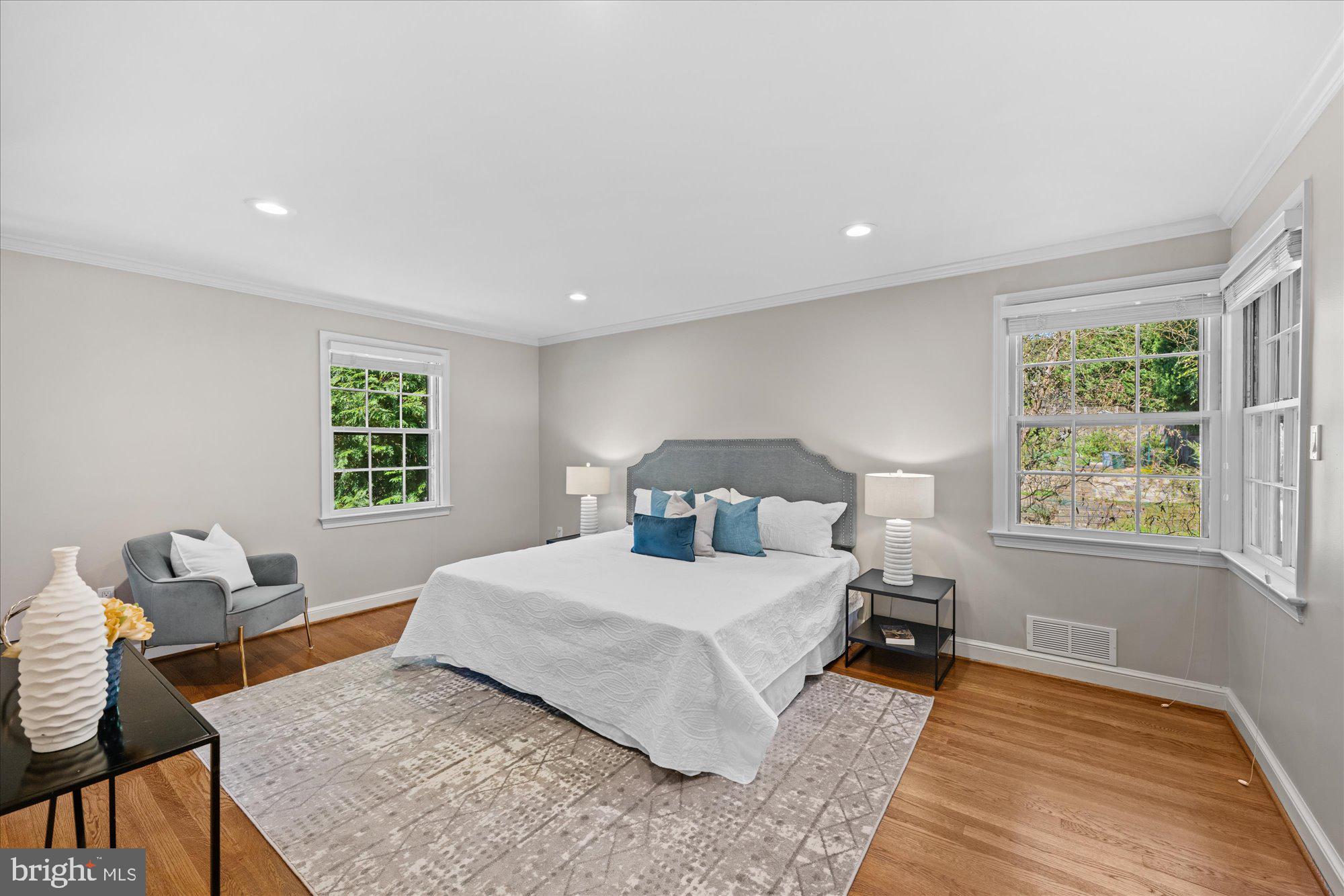 SUMNER - Residential