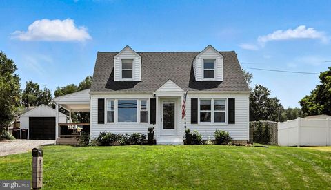 Photo of 6115 Division Highway, NARVON, PA 17555 (MLS # PALA2072140)