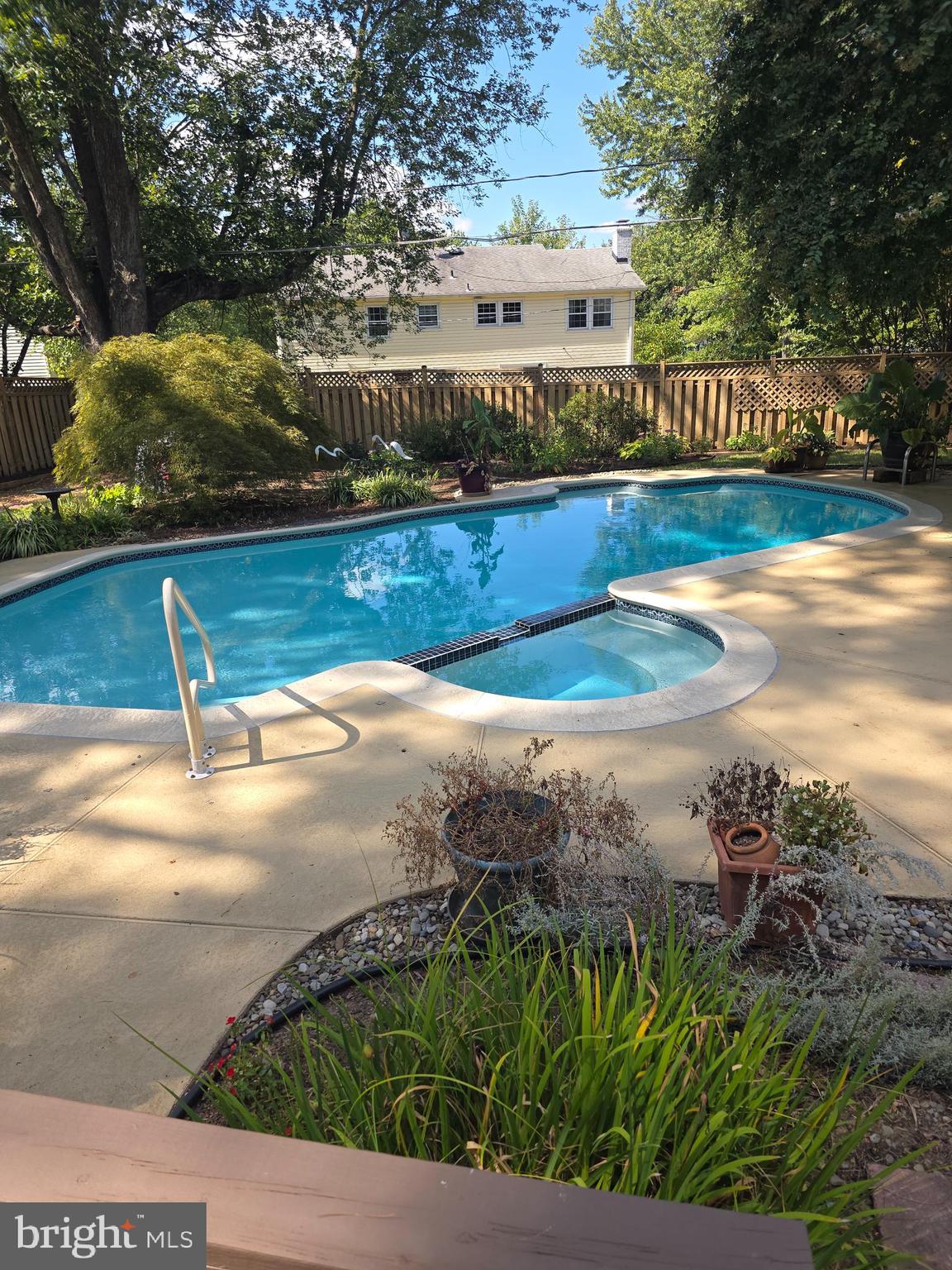 GREENBRIAR - Residential