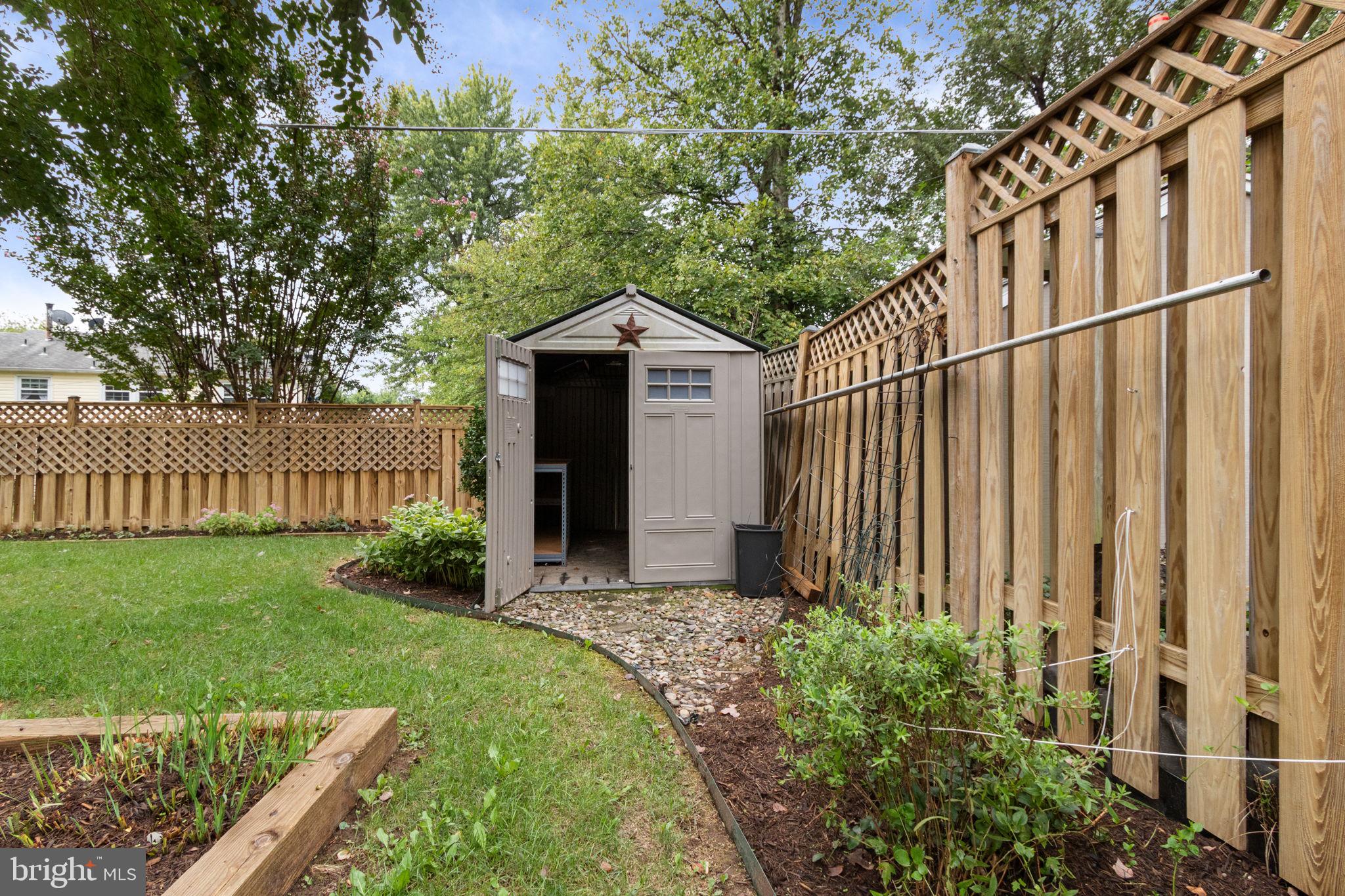 GREENBRIAR - Residential