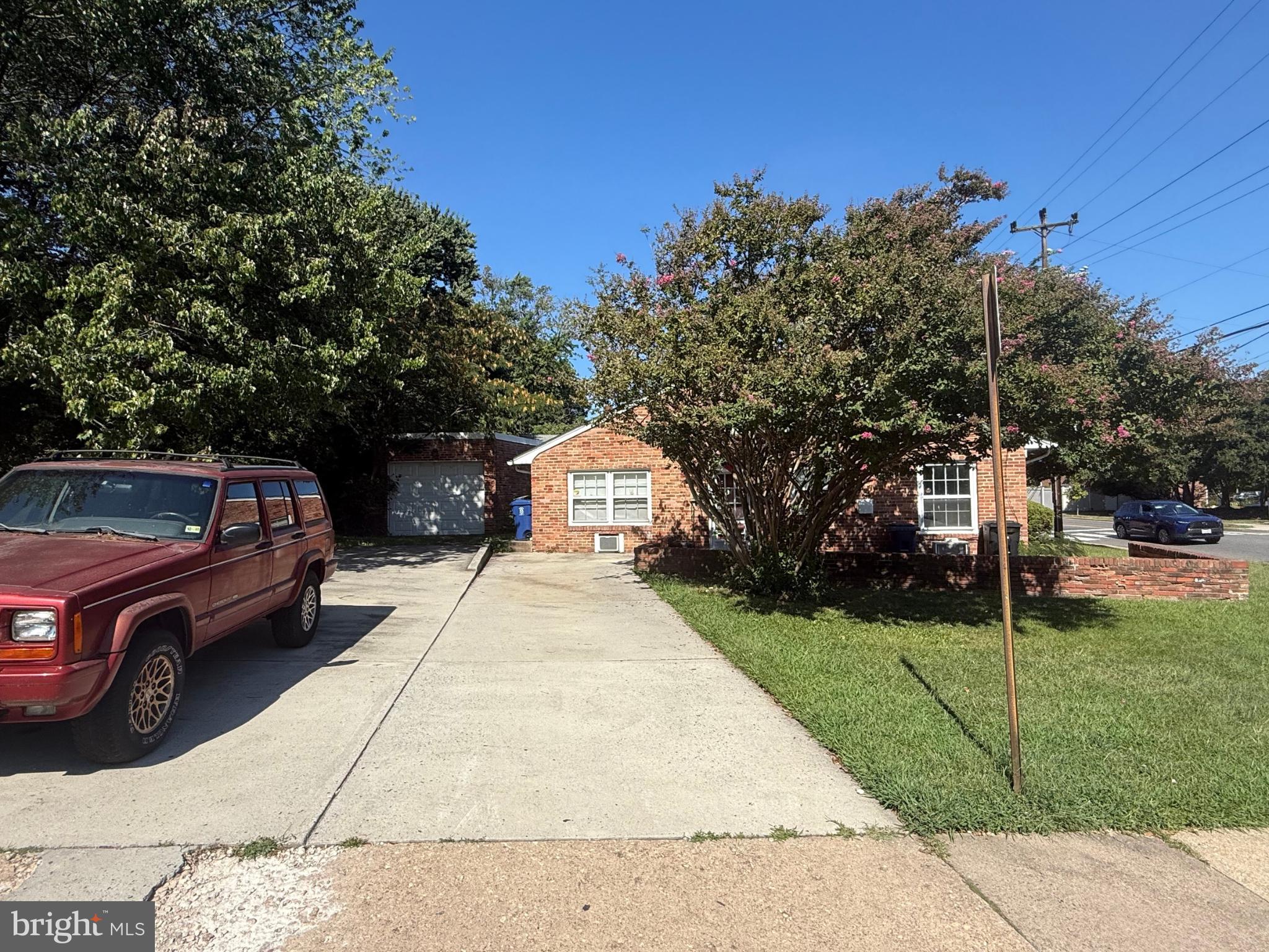 600 W GLEBE ROAD