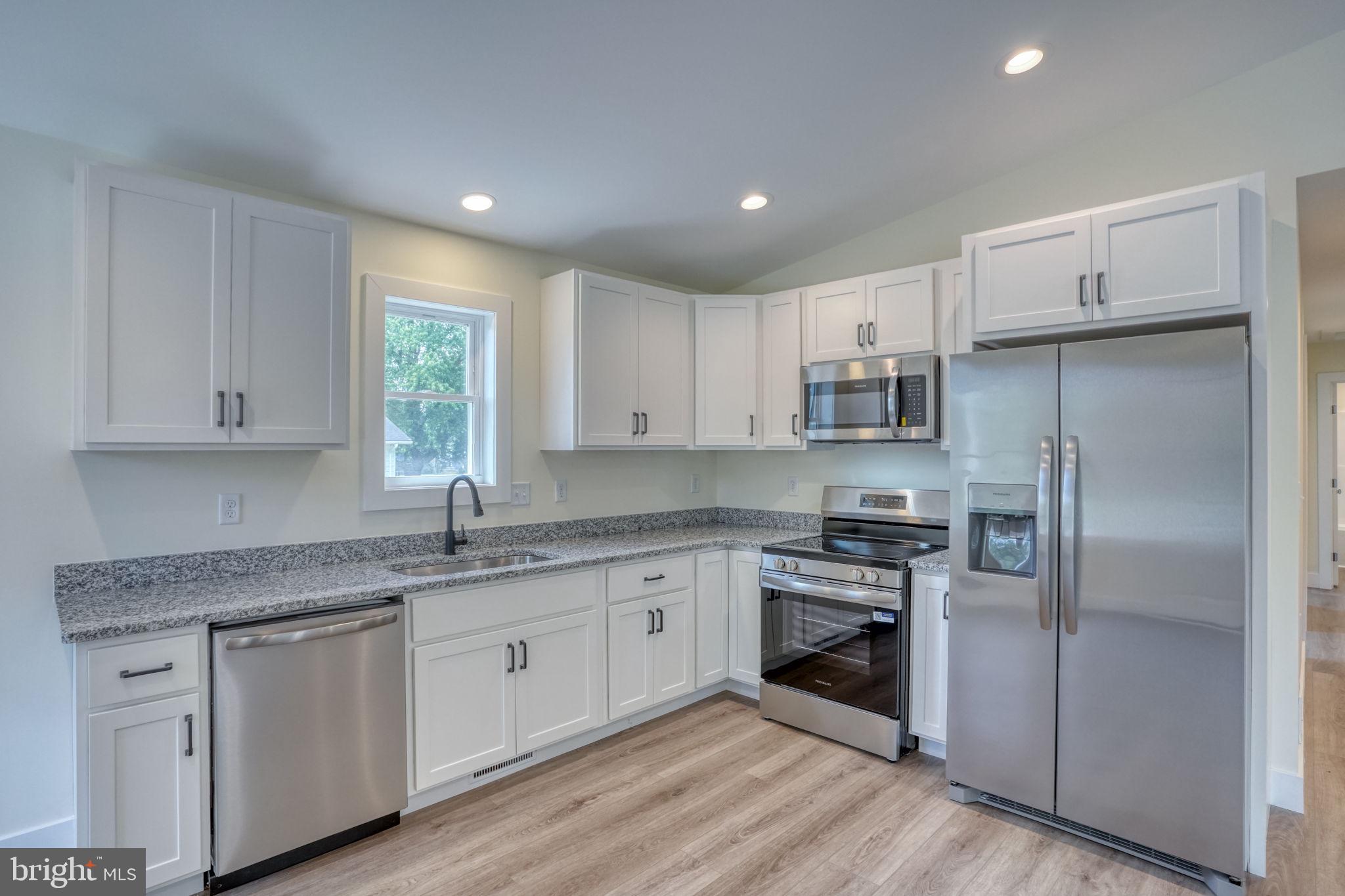 CUELEN ACRES - Residential