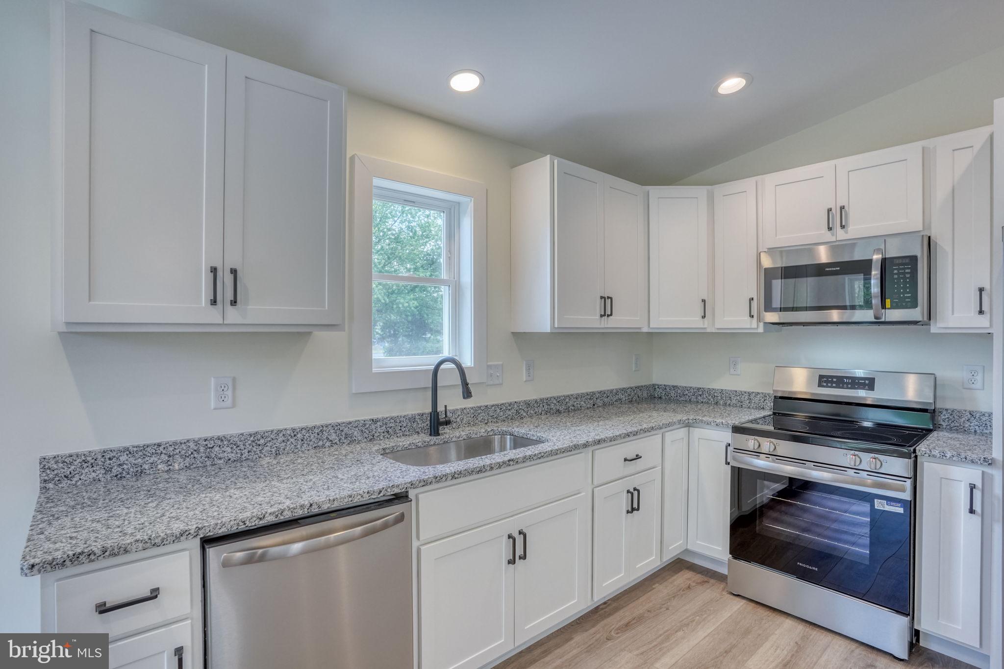 CUELEN ACRES - Residential