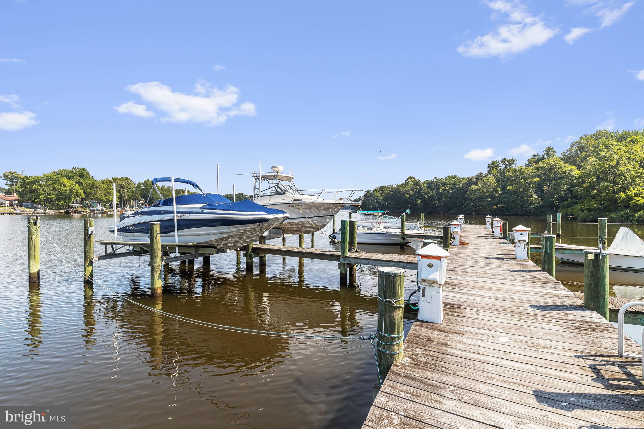 CREEKSIDE AT OSPREY LANDING - Residential