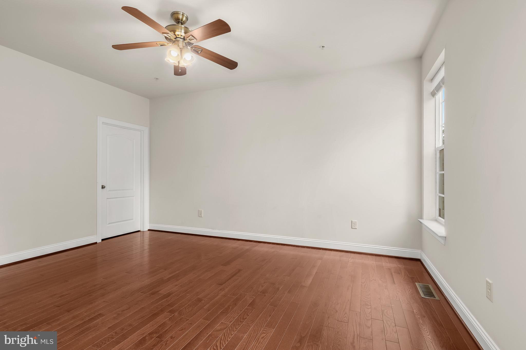 CREEKSIDE AT OSPREY LANDING - Residential