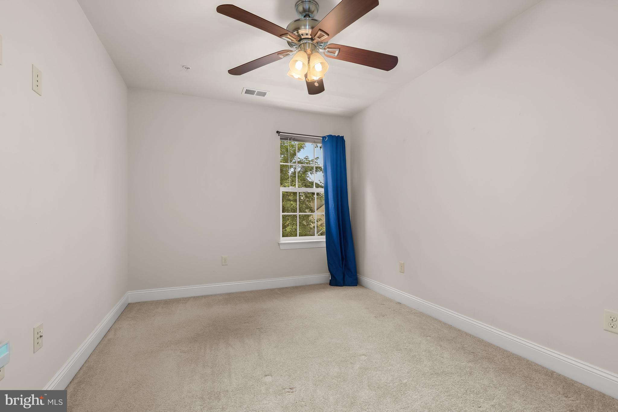 CREEKSIDE AT OSPREY LANDING - Residential